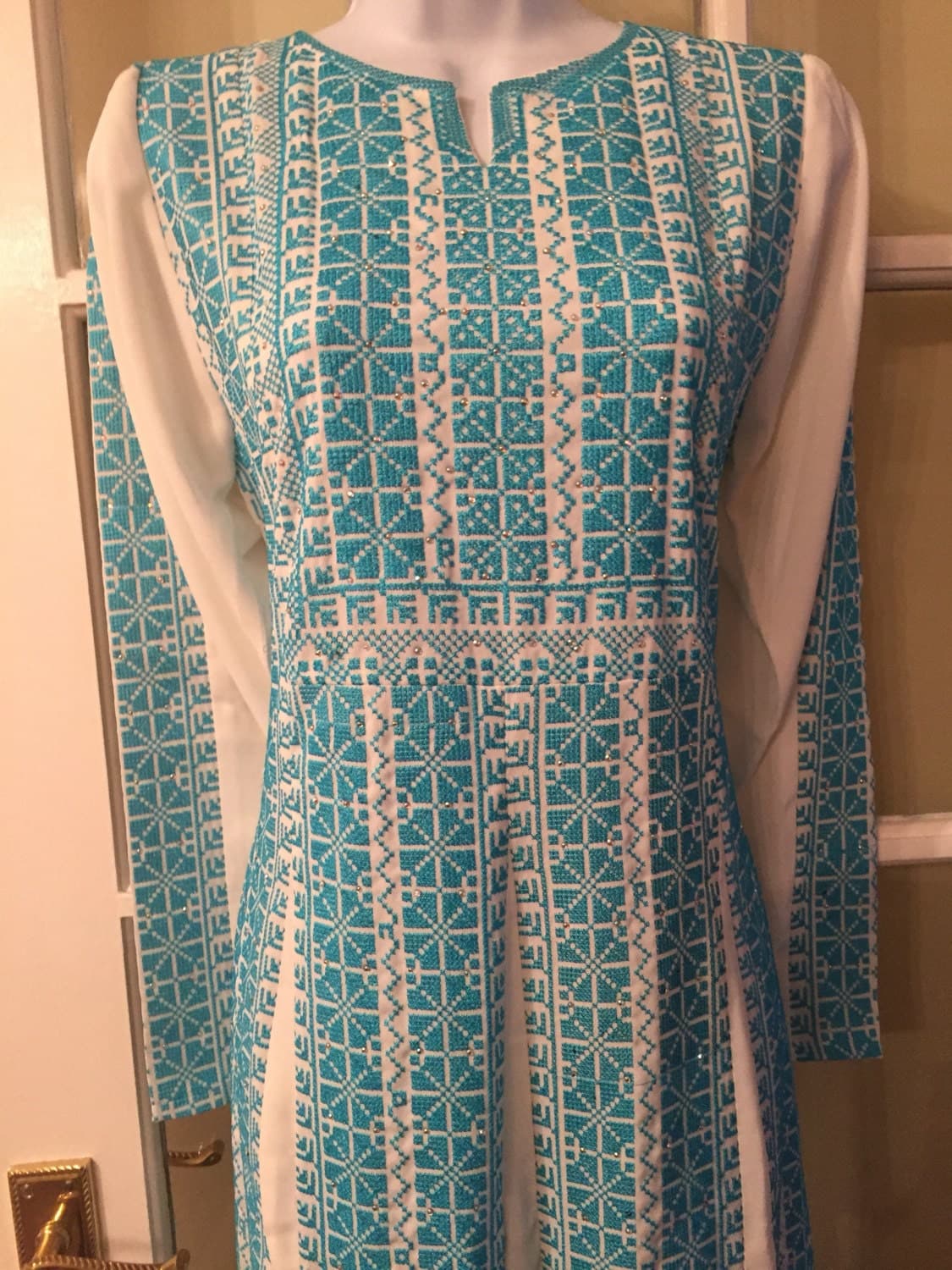 Stunning white dress / thobe / Abbaya / Kaftan with light blue plaestinian embroidery - image 4