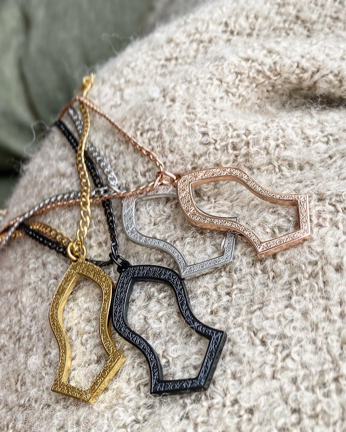 Nalain Islamic necklace - image 3