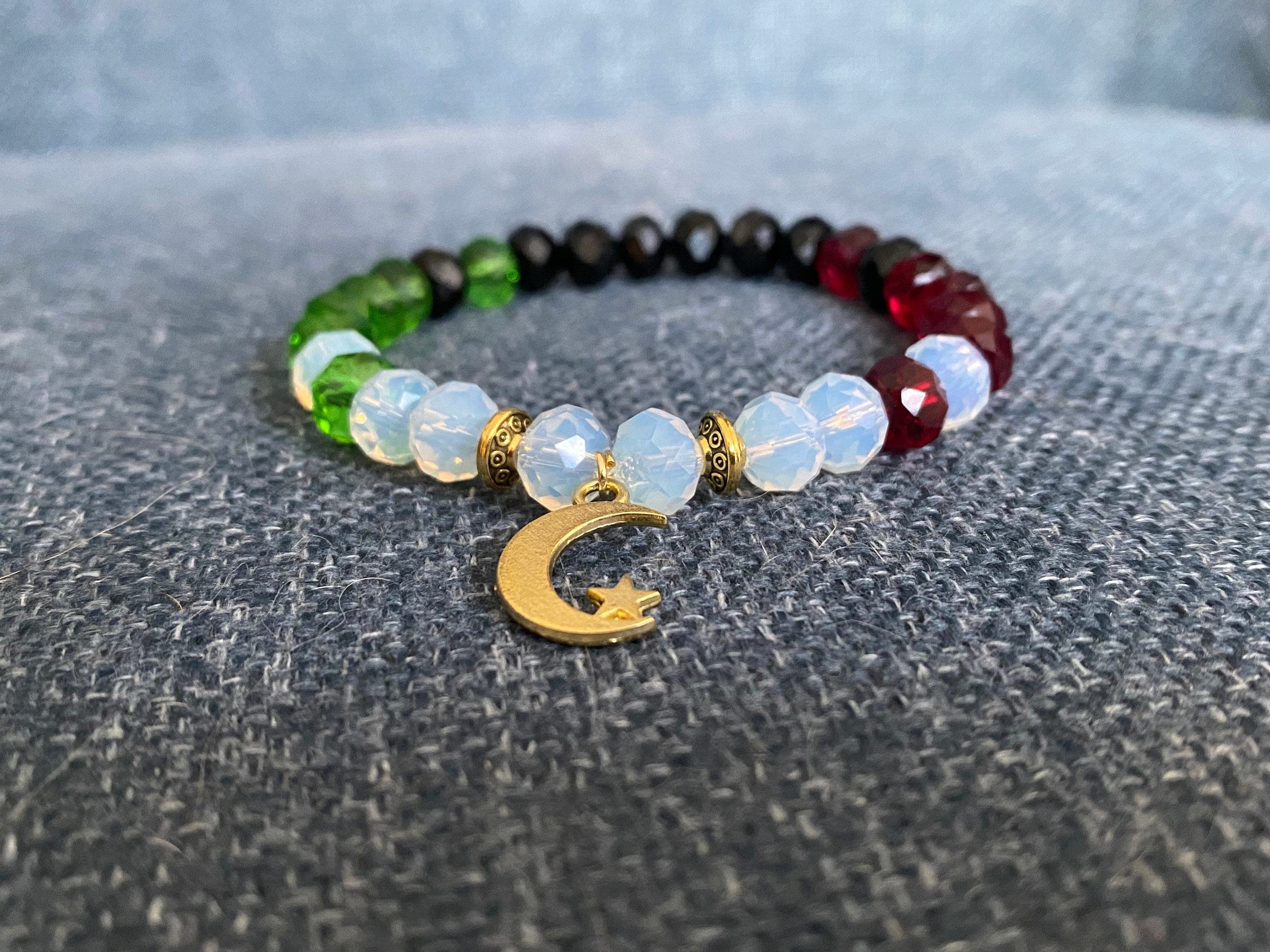 Palestine crystal bracelet with a moon pendant. - image 3