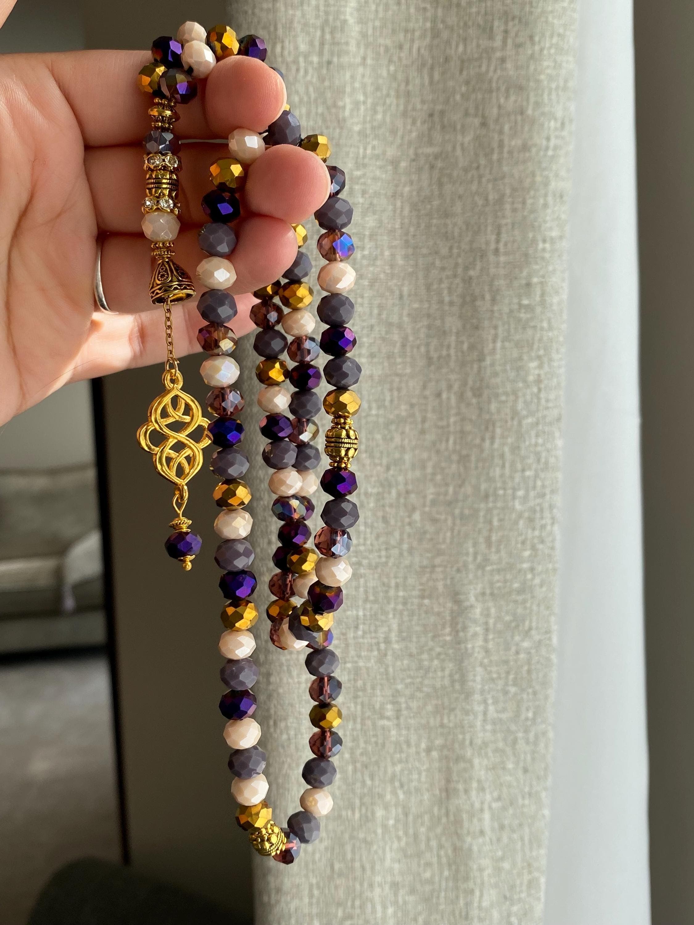 Regal crystal tasbih