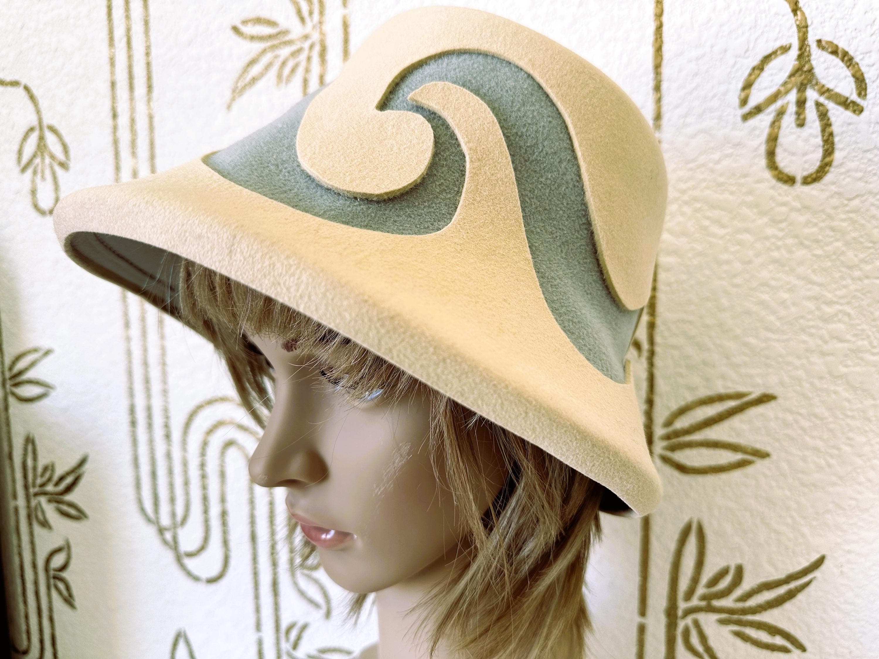 Wool Felt Hat, Designer B Michael, Ivory White Swirl, Vintage 1970s, NOS