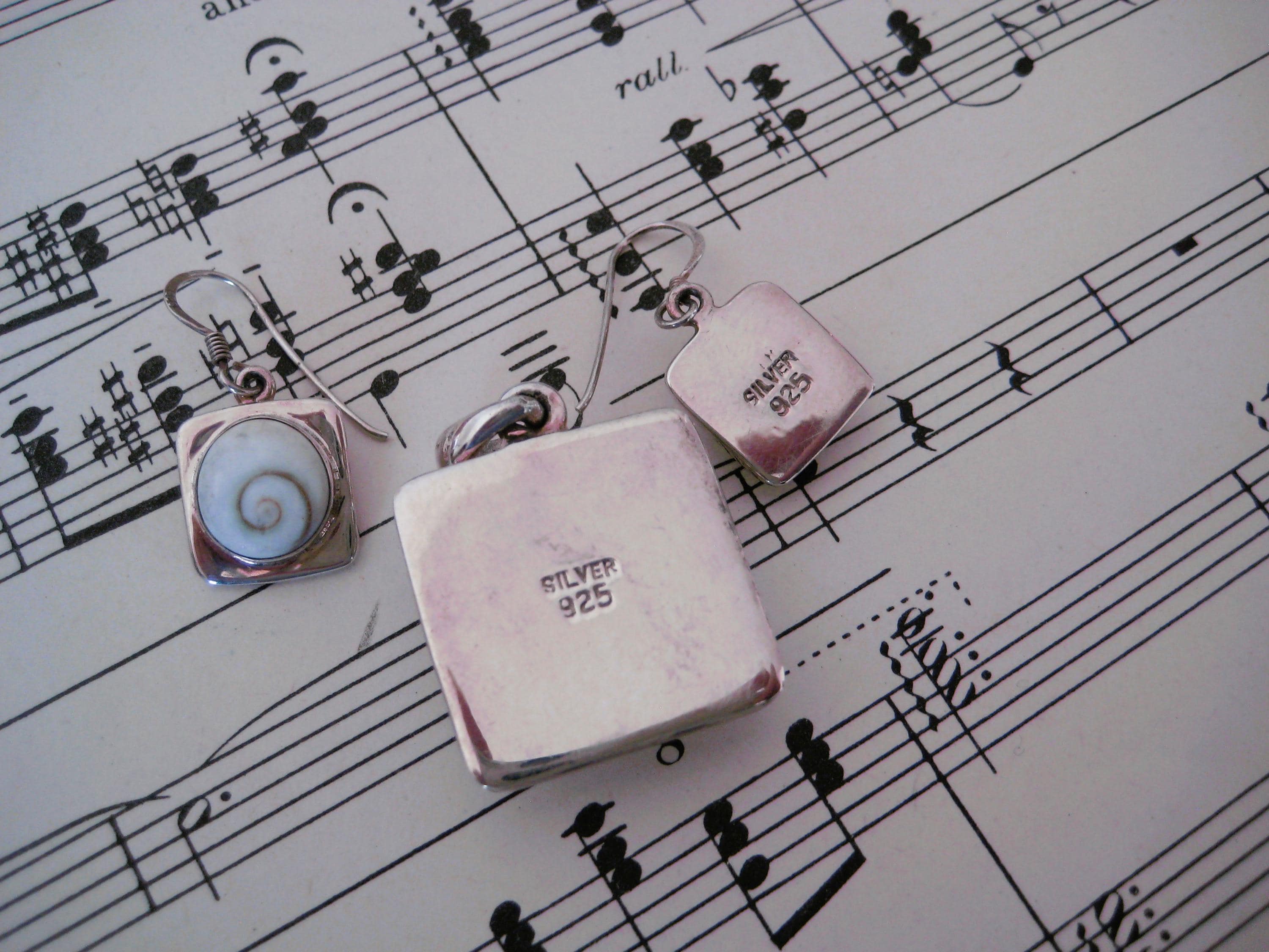 Pendant and Earrings Set, Sterling Silver, Shiva Eye Shell, Estate Find - image 5