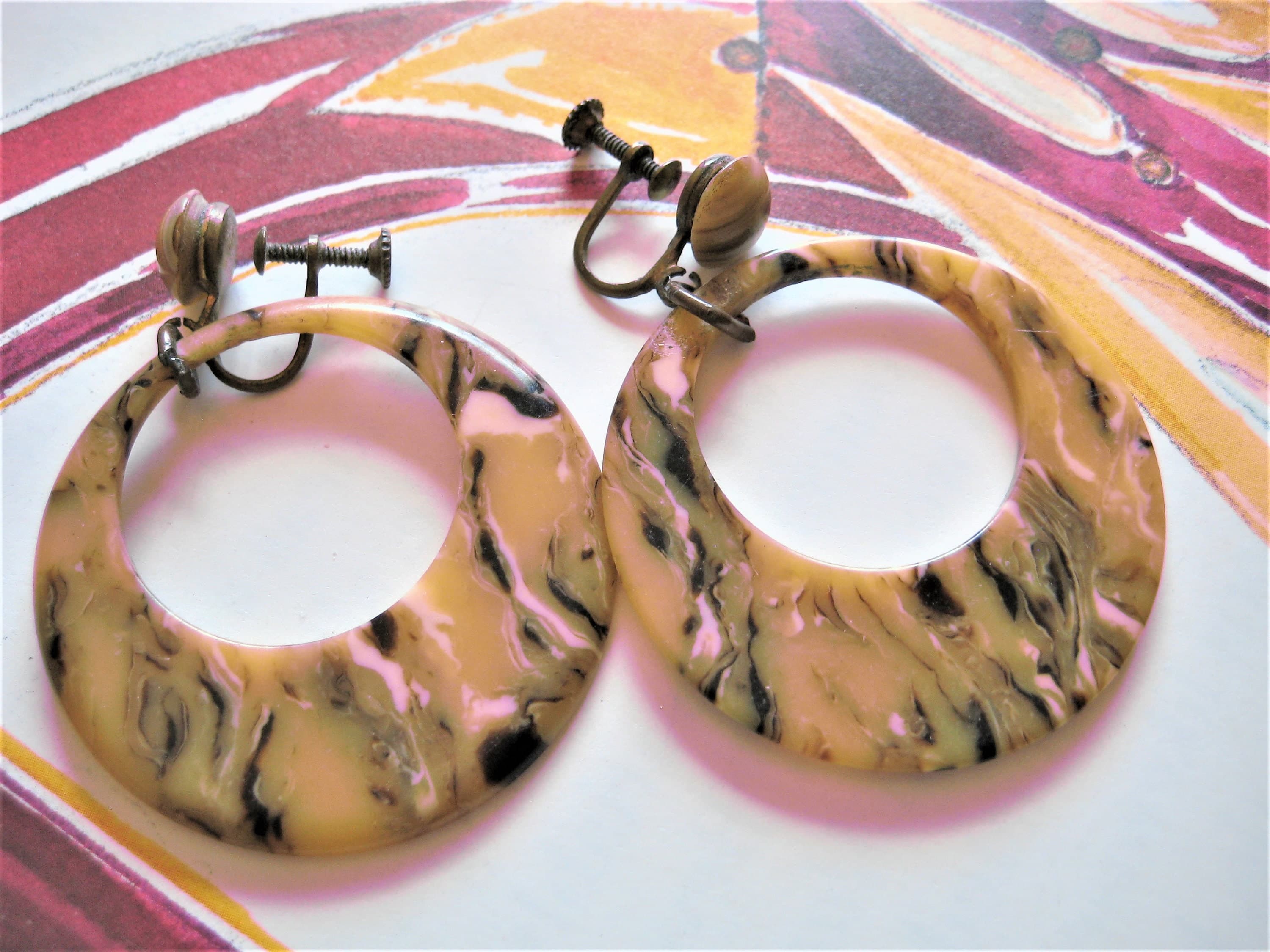 Hoop Earrings, Thermoset, Variegated Marbleized Design, Screw-Back Style, Vintage