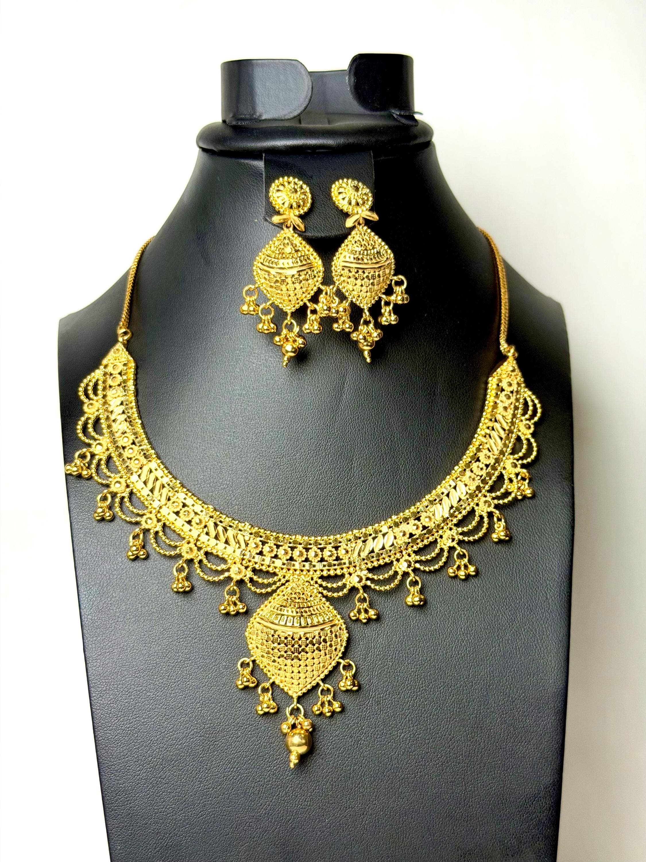 24k gold plated  short necklace set
