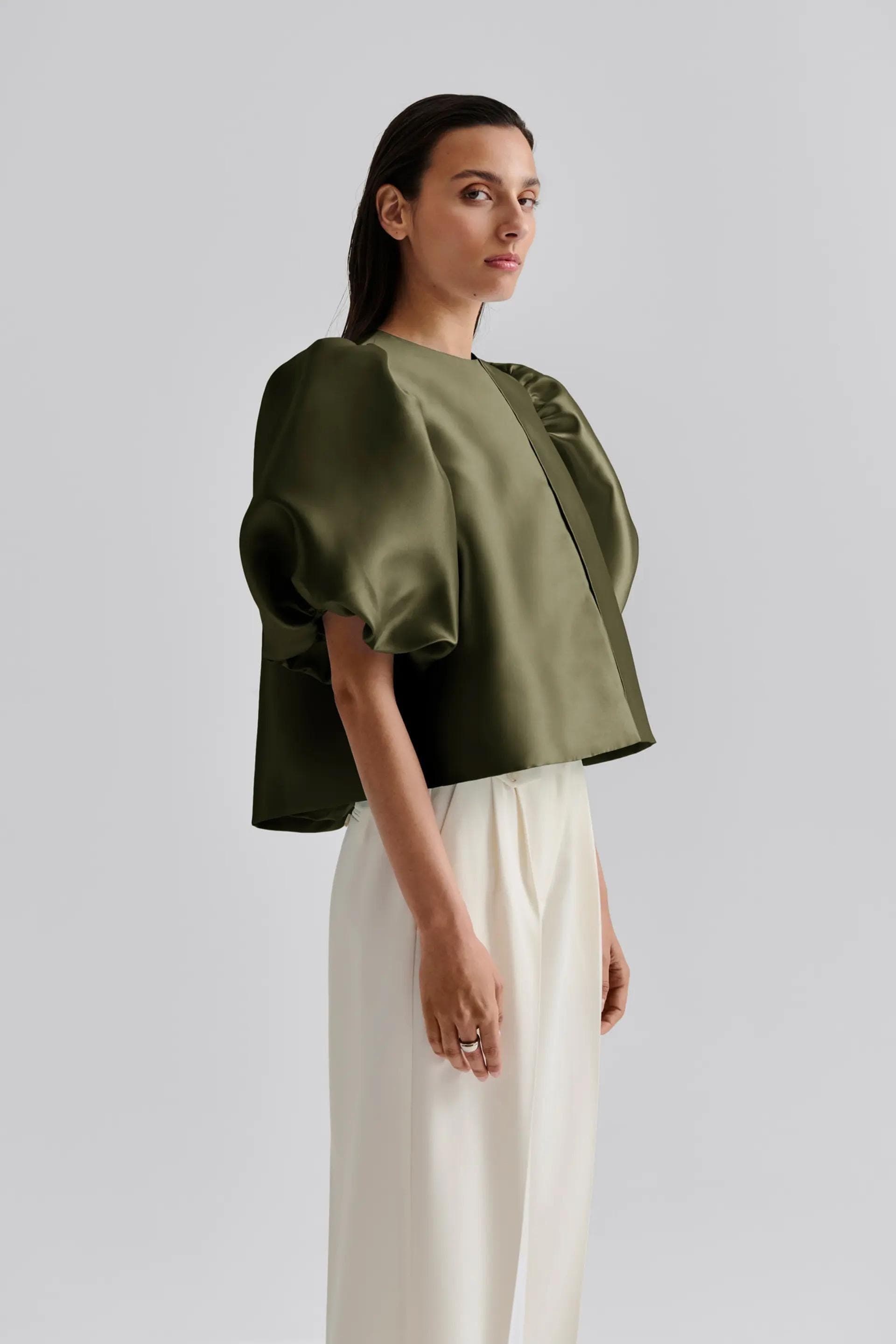 Blouse with pouf balloon sleeve in green | Modest Fashion | Elegant style | Women business outfit| Made to measure available |more colours - image 5