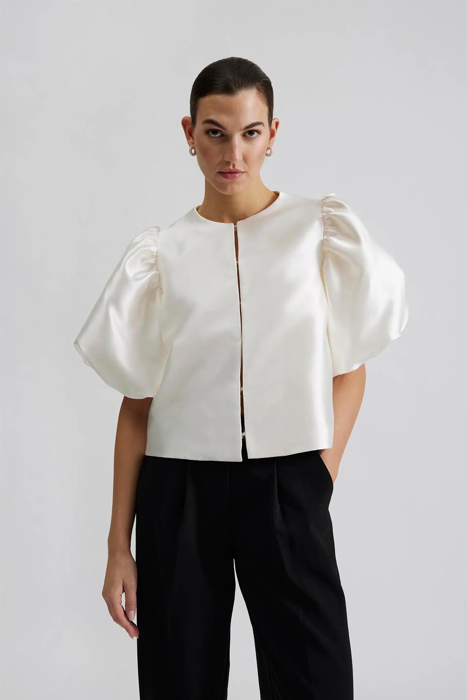 Blouse with pouf balloon sleeve in off white | Modest Fashion |Elegant style | Women business outfit| Made to measure available |more colour