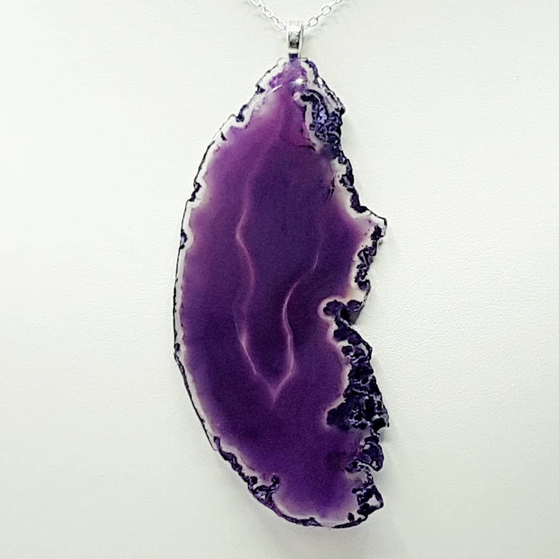Purple Agate Slice Necklace in Sterling Silver, Reiki Infused Pendant, Natural Gemstone Healing Jewellery - image 3