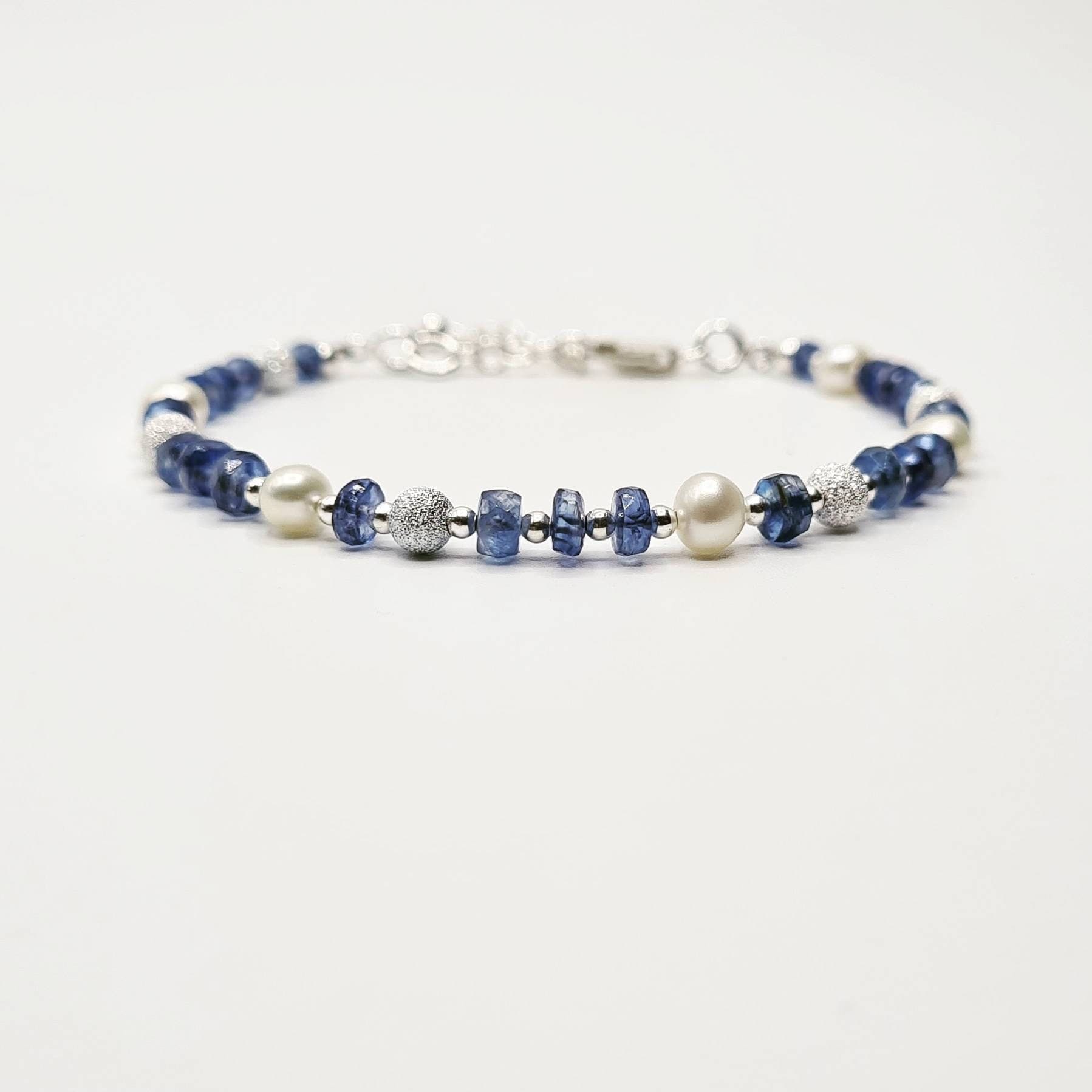 Baroque Pearl & Nilamani - Neelam Stone - Bracelet in Sterling Silver - image 3