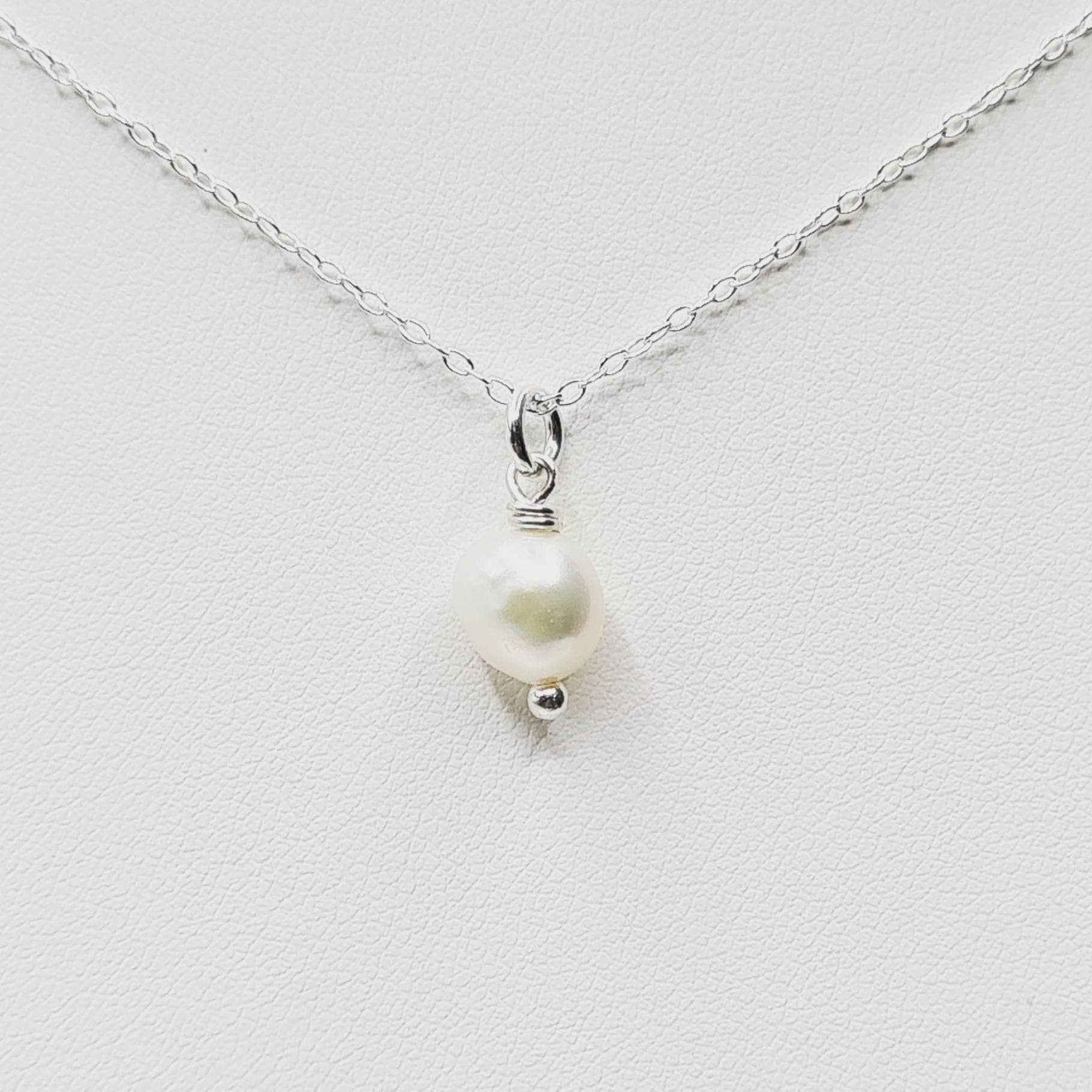 Delicate Pearl Necklace in Sterling Silver