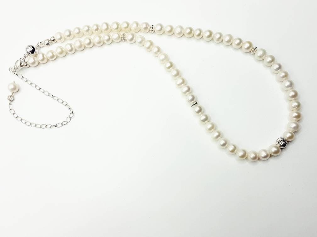 Pearl Necklace in Sterling Silver - image 4