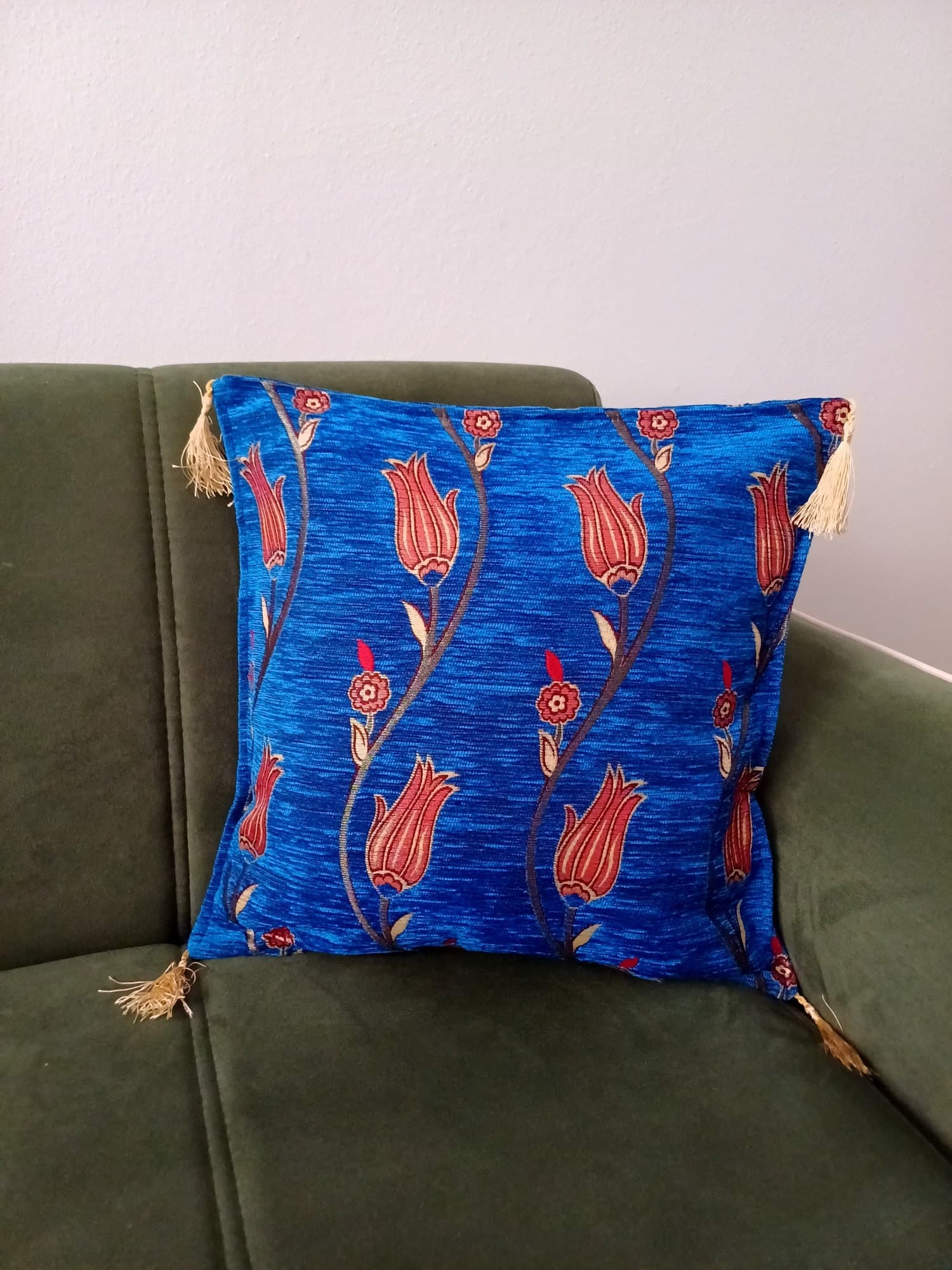 Blue Traditional Turkish Pillow, Tulip Tile Patterned Cushion, Anatolian Ottoman Pillow, Kilim Pattern Coach Pillow, Authentic Velvet Pillow - image 4