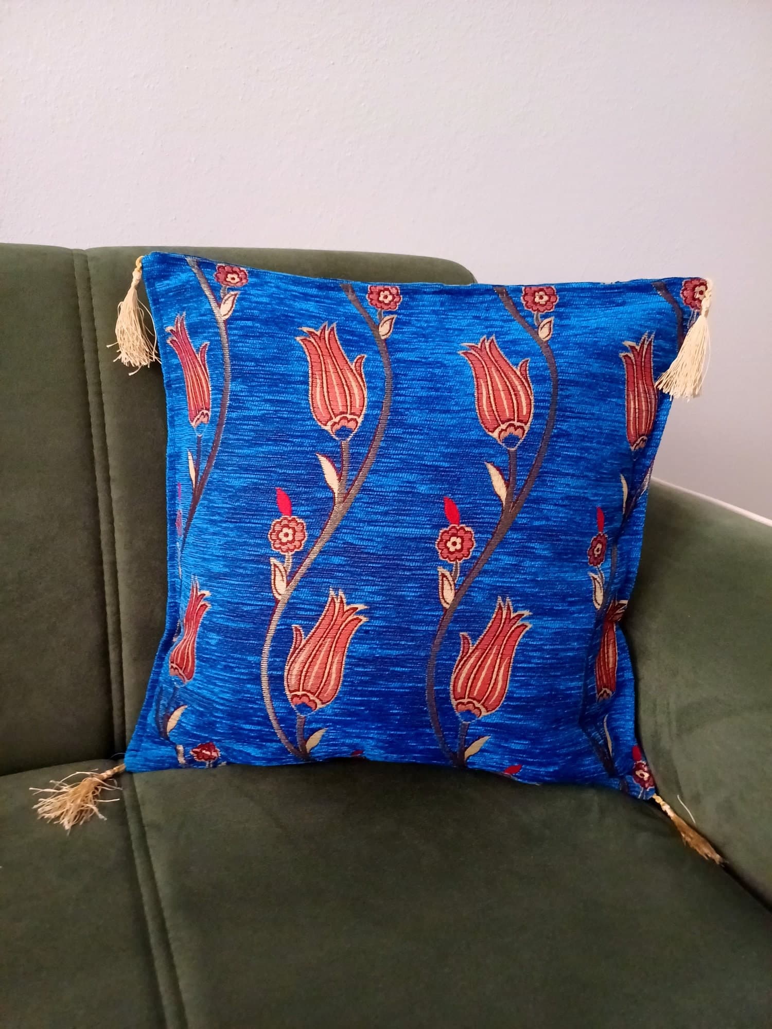 Blue Traditional Turkish Pillow, Tulip Tile Patterned Cushion, Anatolian Ottoman Pillow, Kilim Pattern Coach Pillow, Authentic Velvet Pillow - image 3