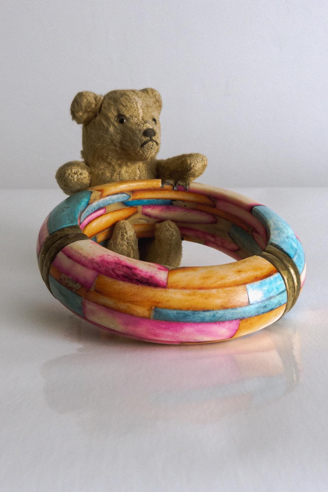 vintage chunky boho tribal bangle fully inlaid hand-painted natural inlay brass inserts 1980s 1990s - image 4