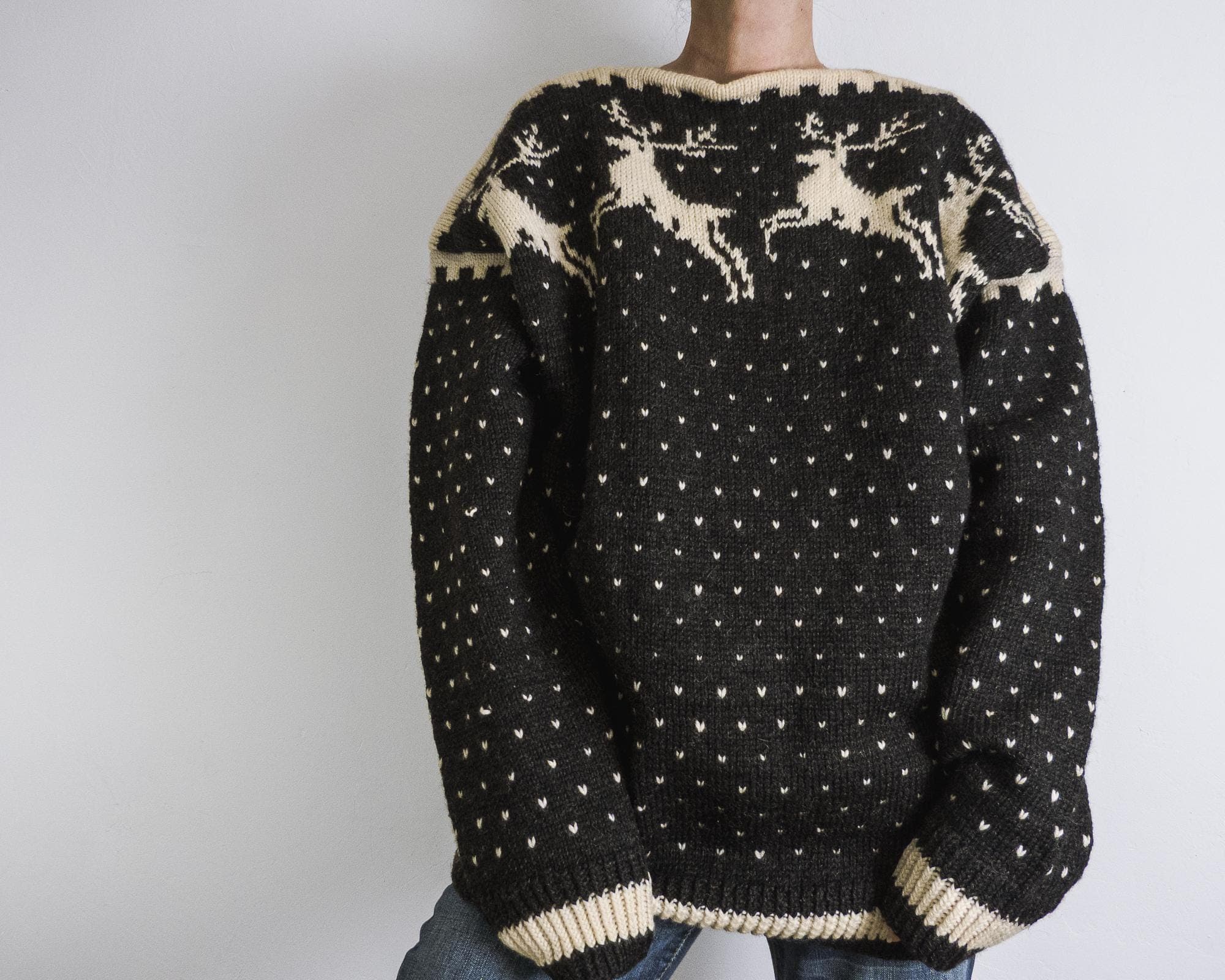 vintage nordic fisherman chore sweater — ash black off-white wool, hand-knit, scandinavian reindeer colorwork — s/m/l