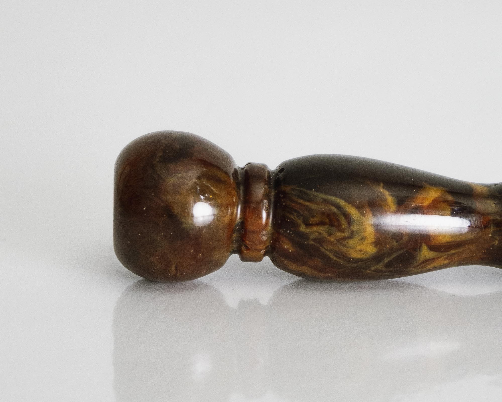 13.8 grams antique bakelite imam (leader) bead, circa 1920s, chocolate toffee marbled - image 4