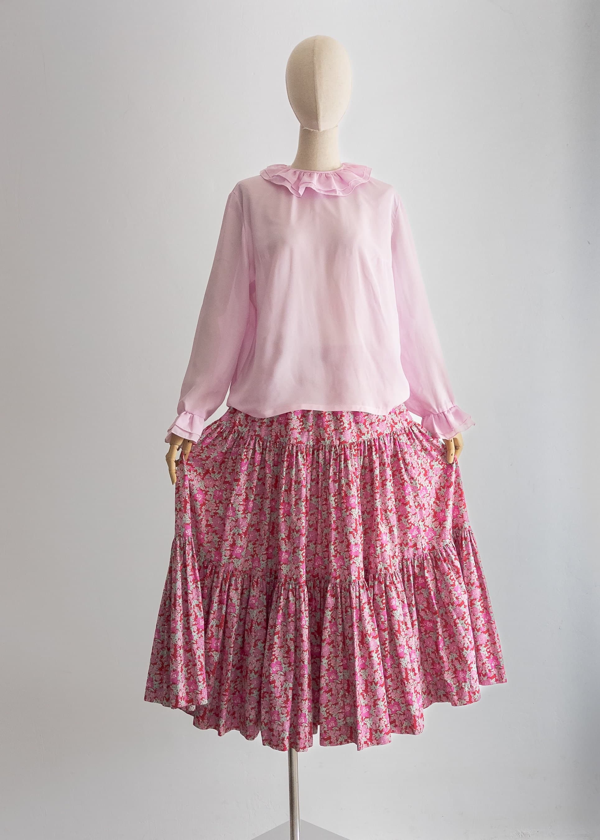 1960s blouse pierrot collar pink lilac top long sleeve double ruffle cuffs and flat collar keyhole back, solid pink semi sheer fabric - image 5