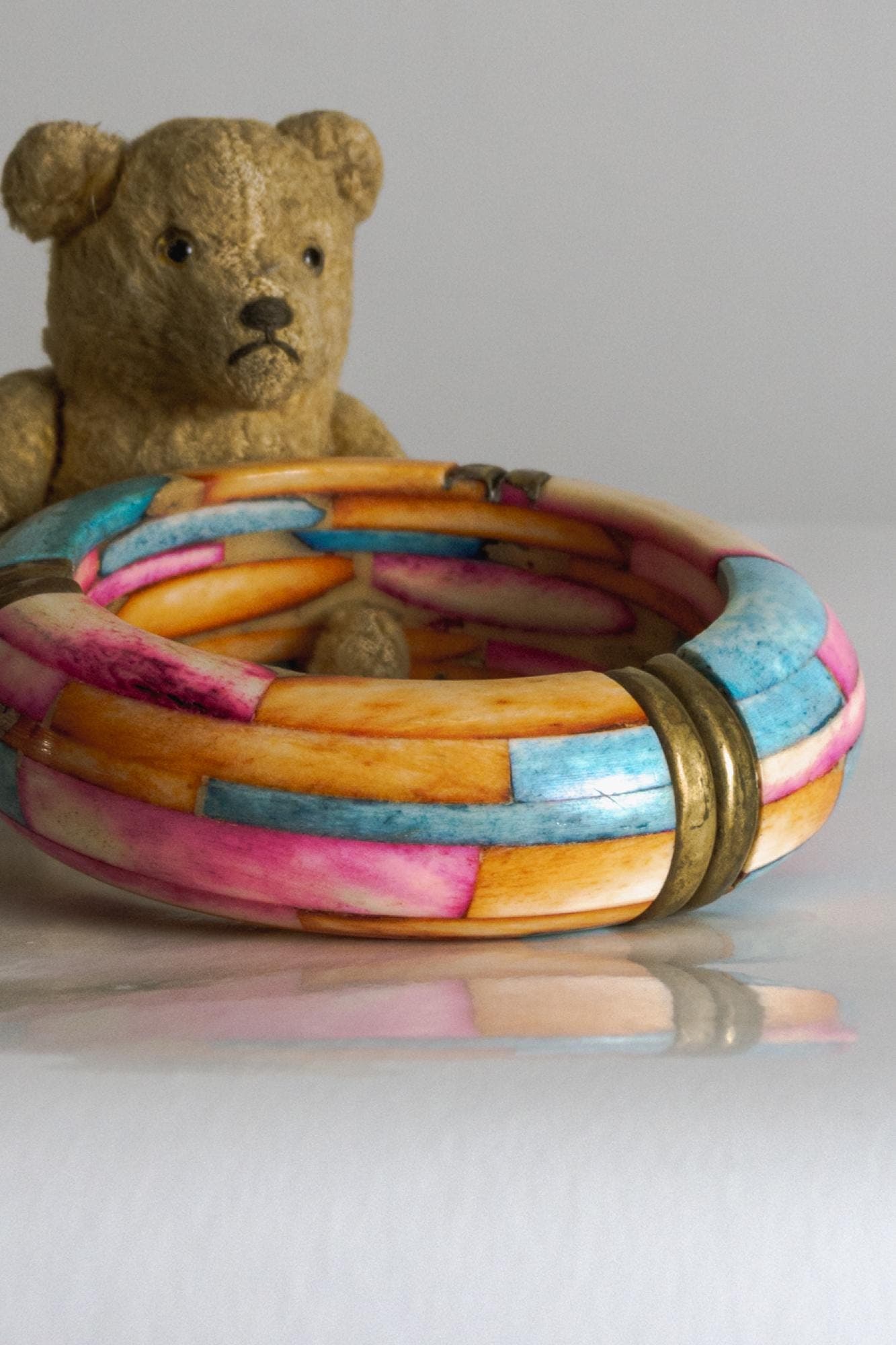 vintage chunky boho tribal bangle fully inlaid hand-painted natural inlay brass inserts 1980s 1990s - image 5