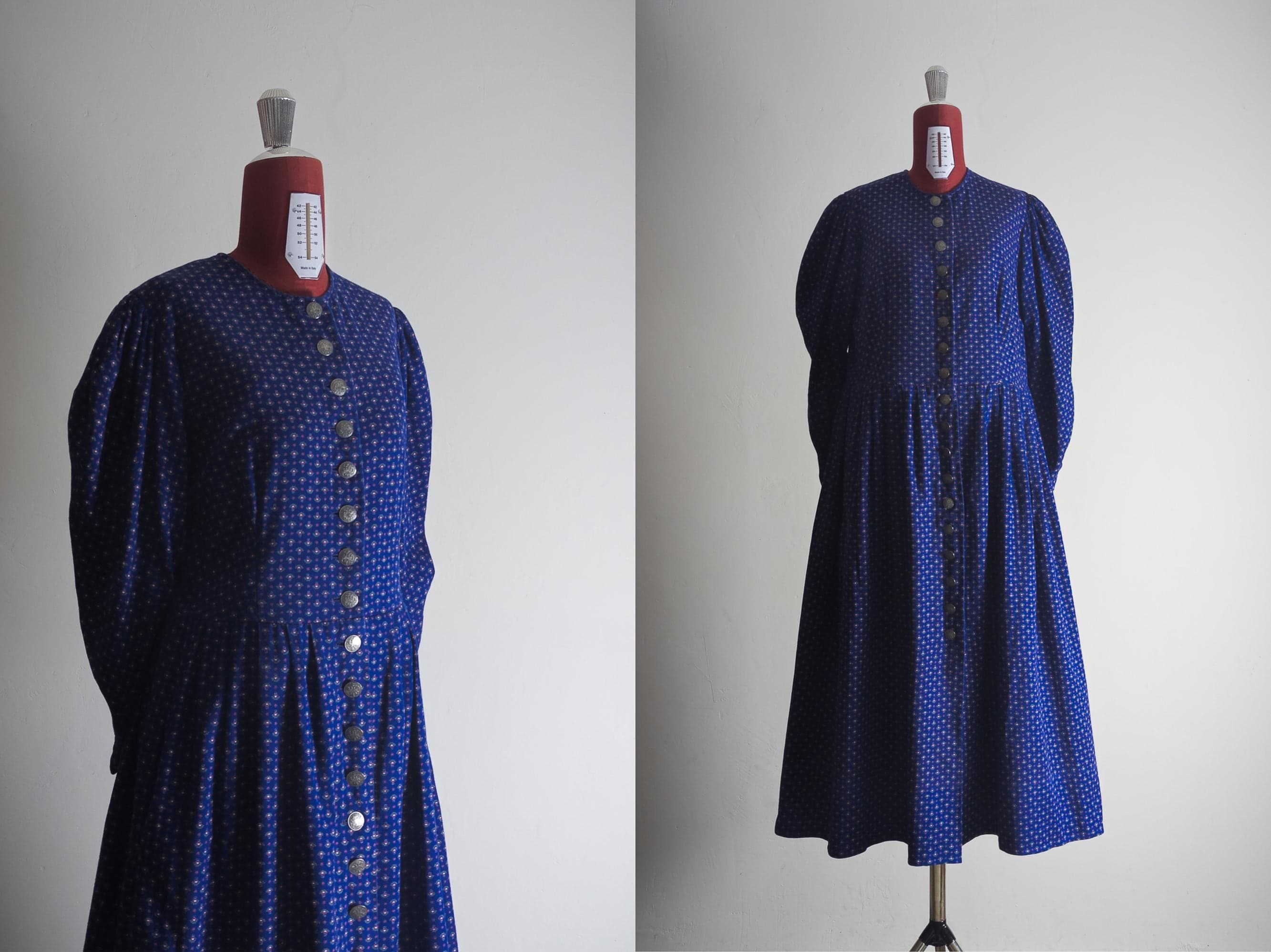fall winter dark long dirndl dress ditsy floral dirndl plus size bavarian oktoberfest vintage autumn peasant indigo shirtdress w/long sleeve