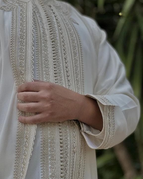 Beige Jabador for Men - Traditional Wedding Kaftan and Groom Outfit with Embroidery - image 4