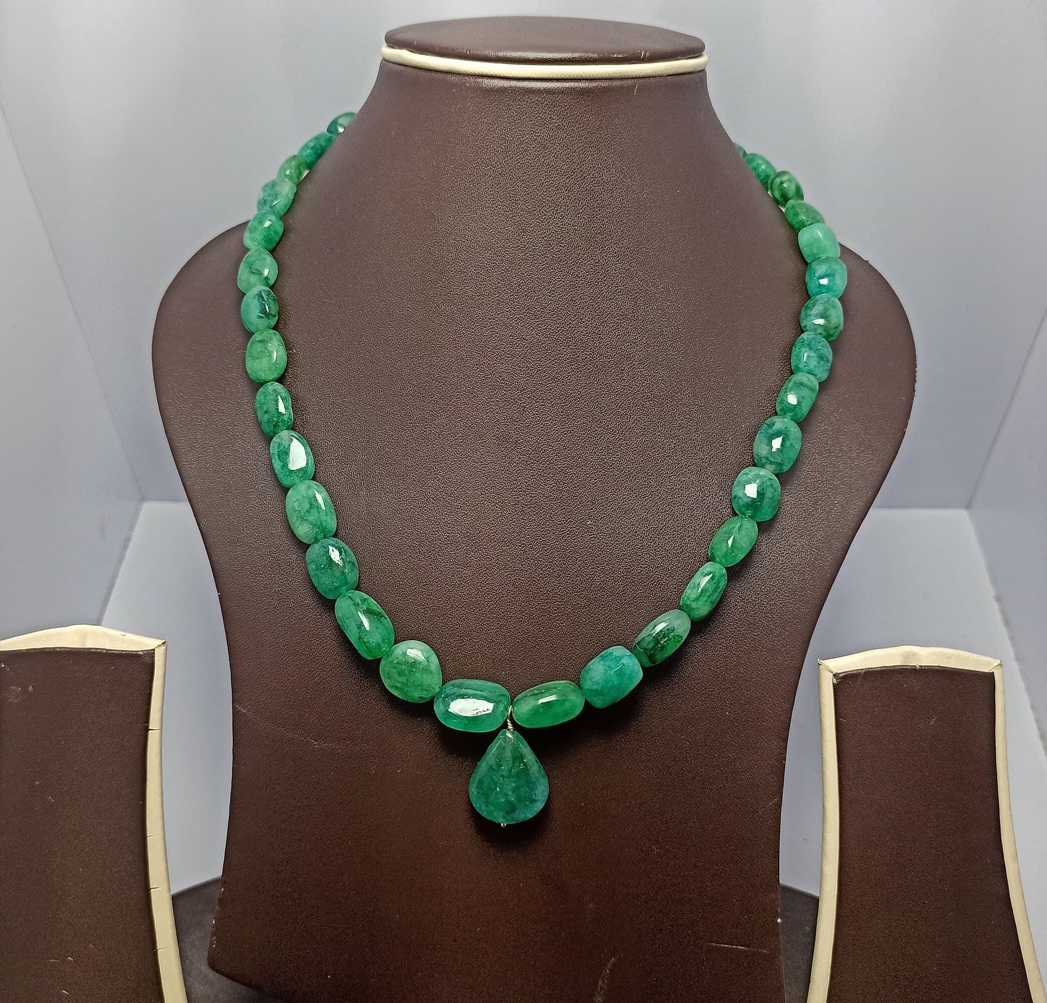 Emerald Beryl Tumble Bead Necklace 299 Carats 20″ Healing Gemstone Strand Handmade Jewelry - image 3