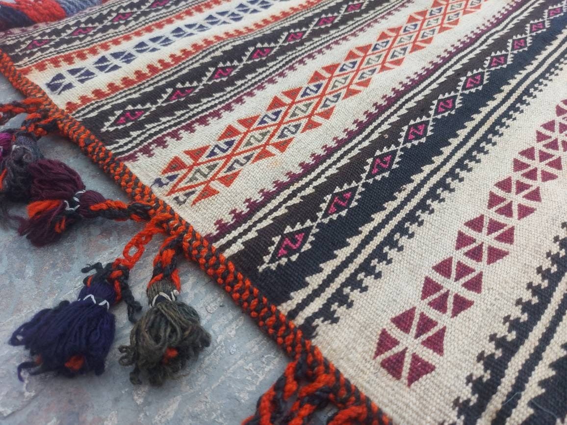 4'5"×1'10" Handmade Afghan baluch saddlebag kilim rug nice wool rug Adraskan tribal saddlebag kilim bags - image 3