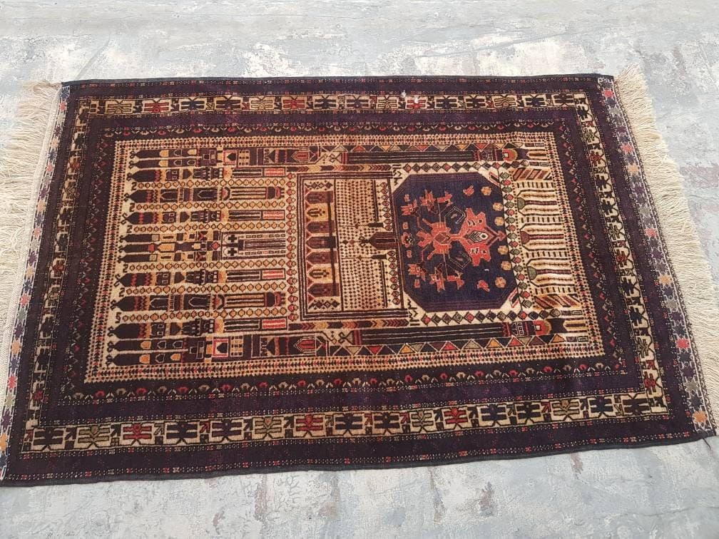 5'2"×3'5" ft Beautiful Handmade Afghan baluch prayer rug nice quality wool rug tribal vintage prayer mat - image 4