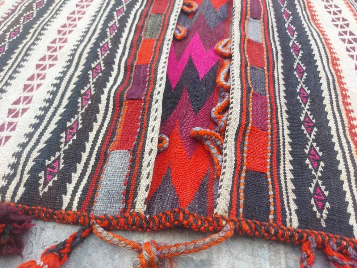 4'5"×1'10" Handmade Afghan baluch saddlebag kilim rug nice wool rug Adraskan tribal saddlebag kilim bags - image 5