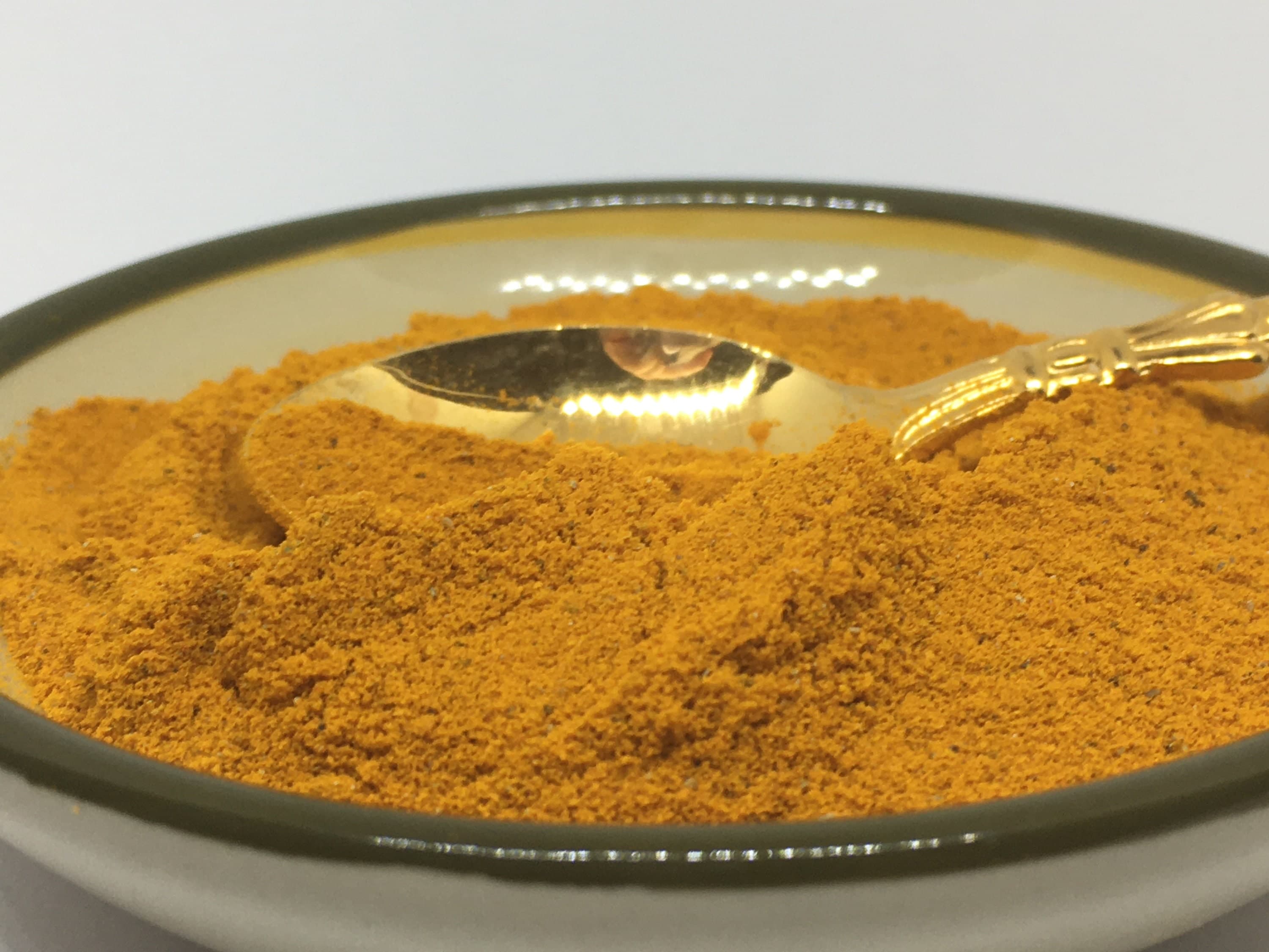 Organic Turmeric and Black Pepper Powder, Curcumin & Piperine - image 3
