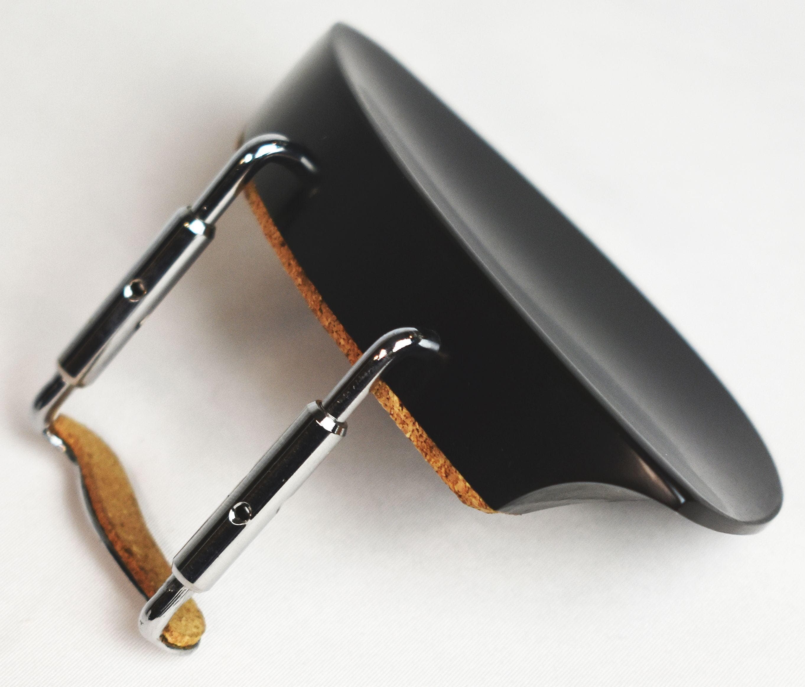 Nero Berlin Violin Chinrest with Black or Chrome Brackets - image 4