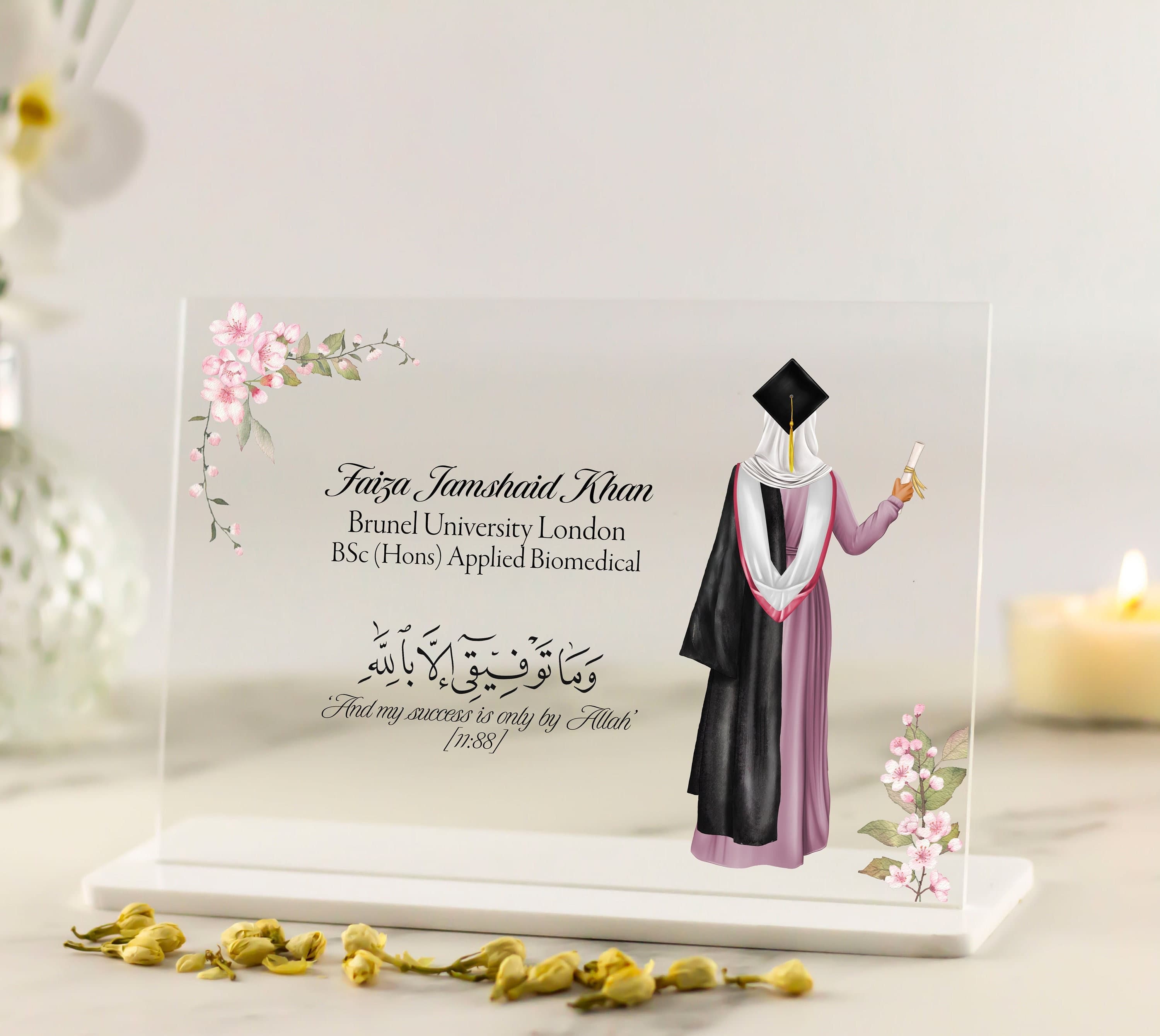 Islamic Graduation Gifts, Muslim Graduation Gifts for Her, Islamic Gift, Personalised Any Year Congratulations Keepsake Acrylic Plaque