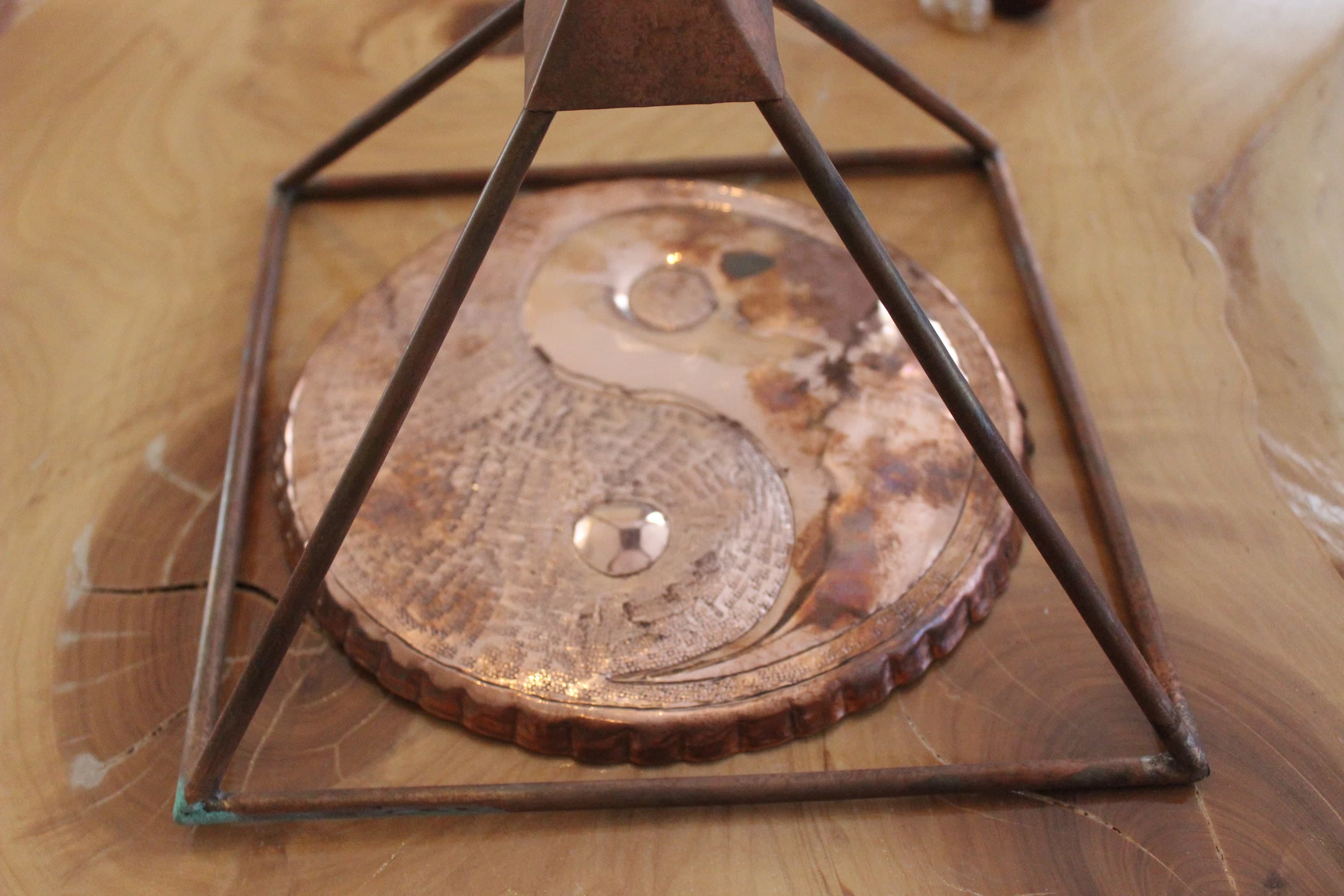 2 In 1 Set, 9" Copper Pyramid Energizer with Copper Yin Yang, Healing, Reiki, Cleansing Meditation Pyramid with Decorative Wall Art - image 5