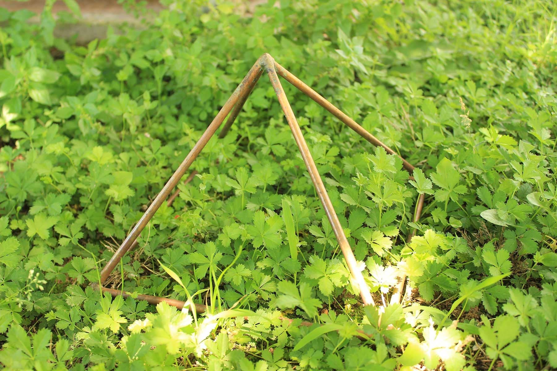 9" Copper Pyramid Energizer | Copper Charging Pyramid | Energizing & Healing Pyramid | Reiki Pyramid | Cleansing Meditation Crystal Healing - image 4