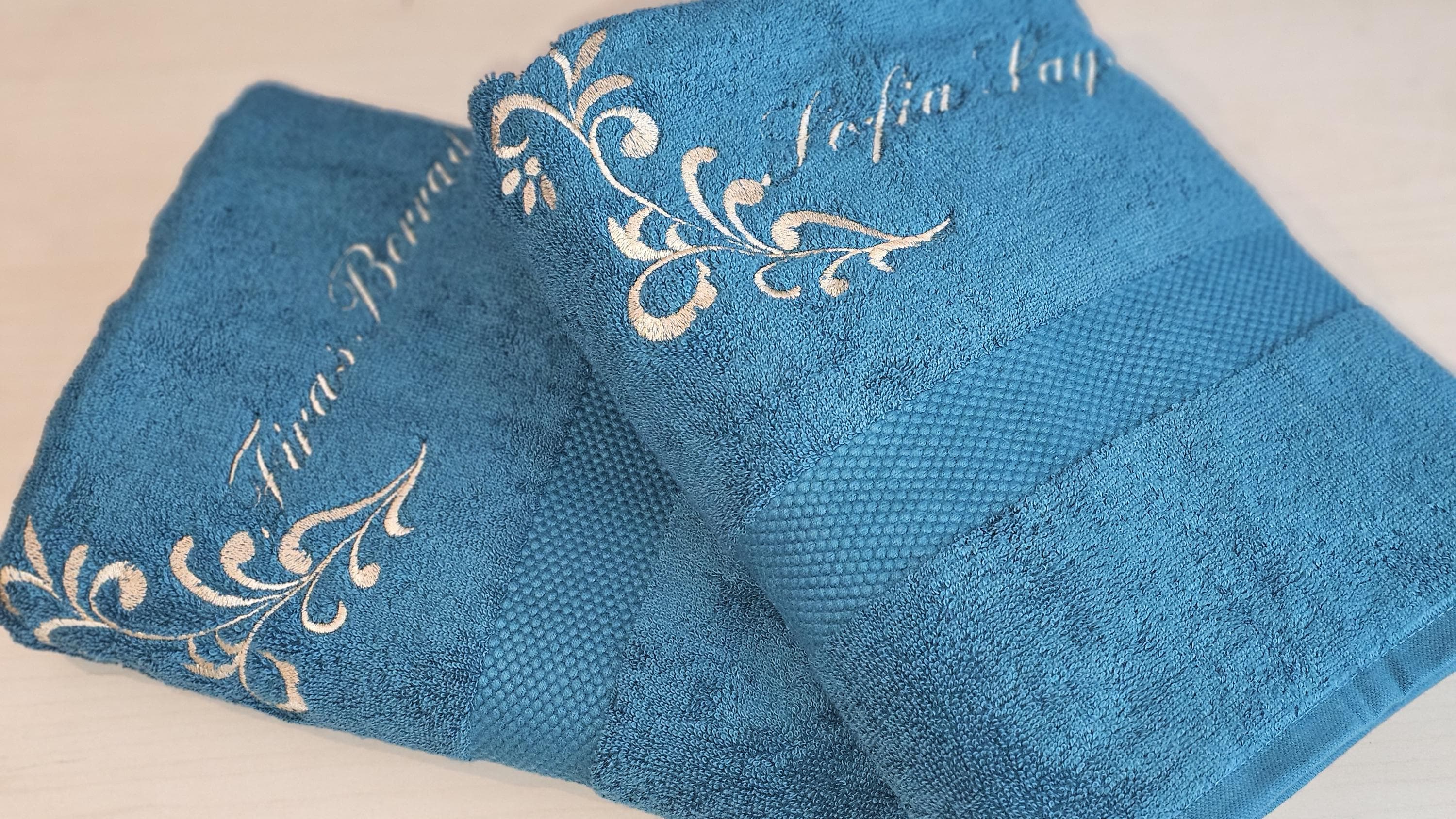 Personalised Black Towel Set – Custom Bath, Hand and Face Towels | Gift for Wedding, Birthday, Newborn, Mum, Dad, Bridesmaids, His and Hers