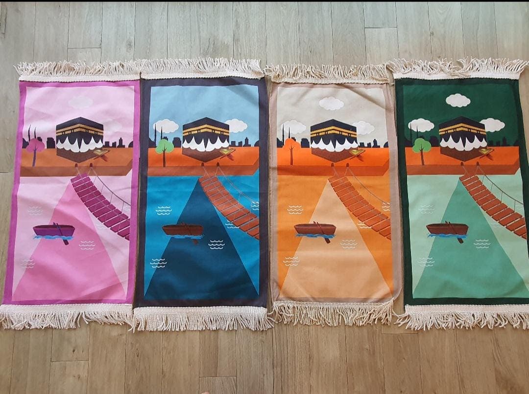 Personalised Mini Prayer Mat for Kids Soft Baby & Toddler Salah Rug | Ramadan and Eid Gift | Islamic Gift for Boys and Girls | Custom Sajada - image 4