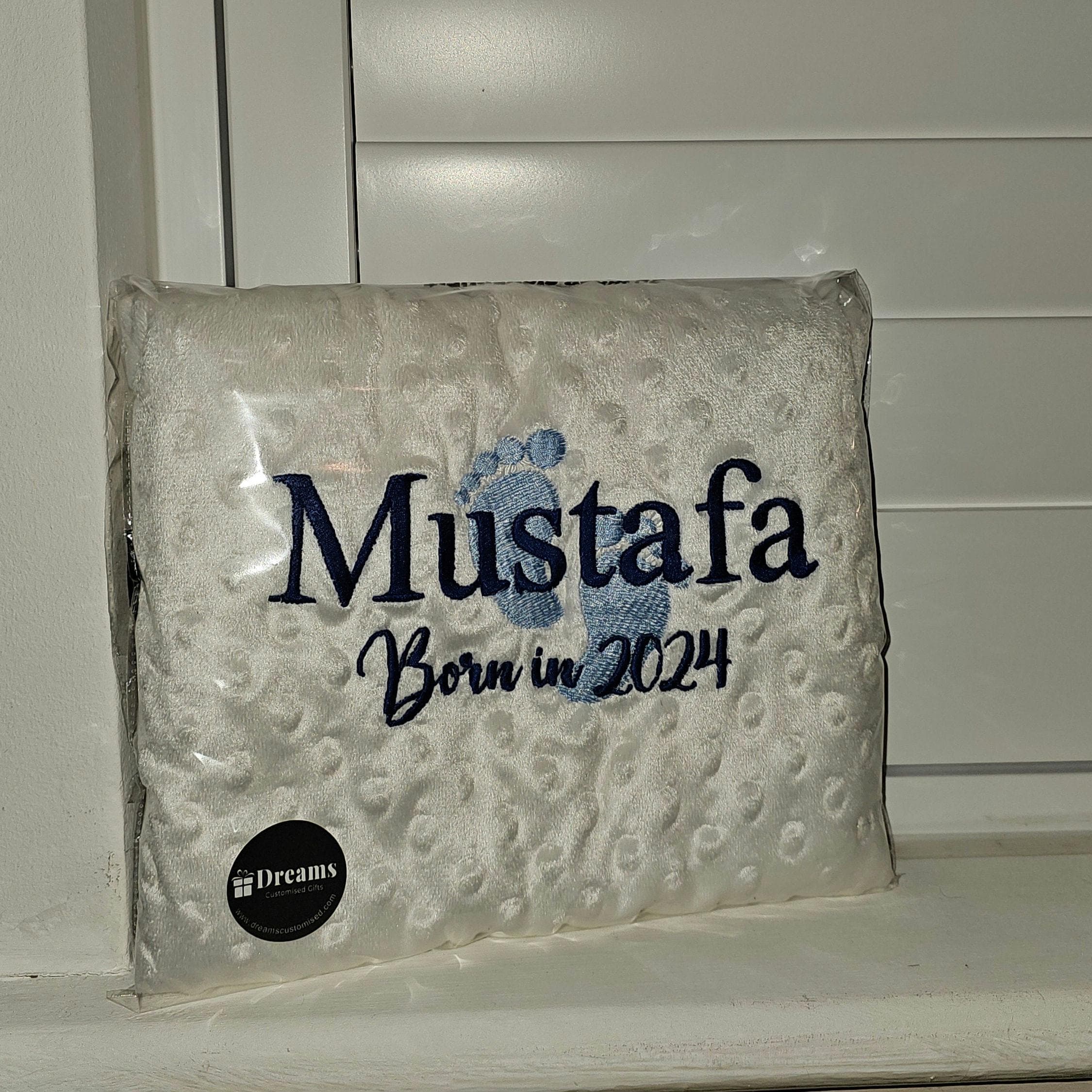 Personalised Baby Popcorn Blanket with Name, Footprint & Year of Birth – Soft Newborn Keepsake | Baby Shower Gift | Born in 2025 Blanket - image 4