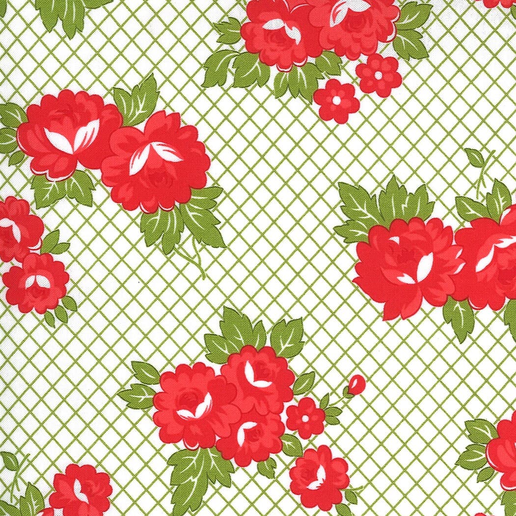 Sunday Stroll by Bonnie and Camille for Moda Fabrics. Item number 55221-20 White Green. - image 3