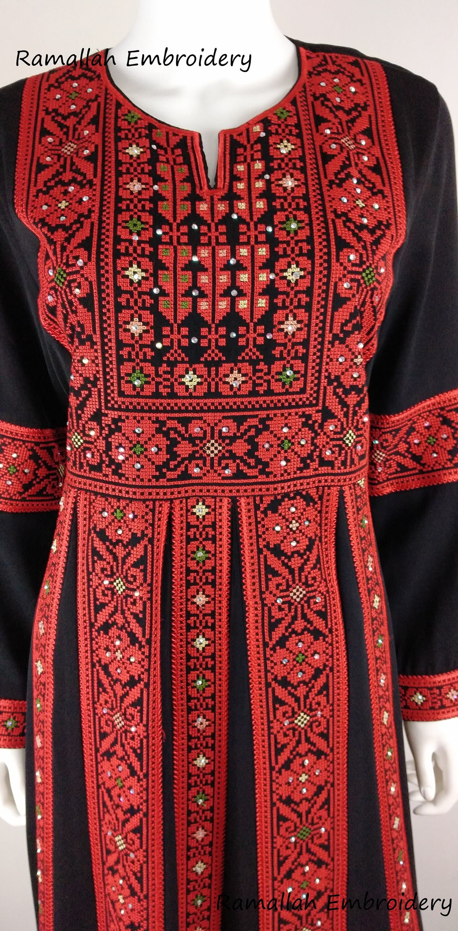 Palestinian Thobe Thob Embroidery Tatreez Red Sanabel - image 3