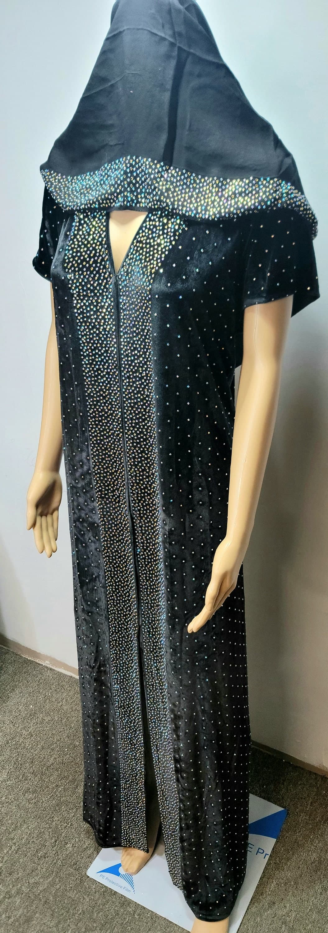 Velvet Rhinestone Abaya Kimono with Headscarf & Belt - image 3