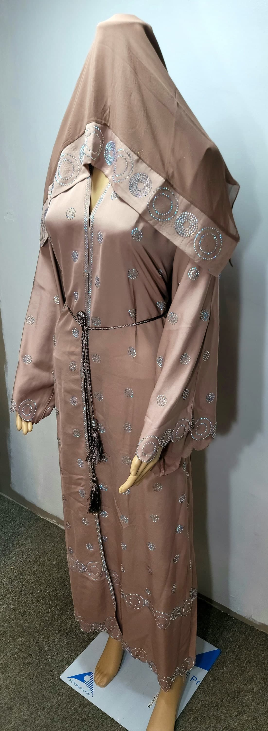 Rhinestone Abaya Kimono: Dubai Modest Fashion Dress with Headscarf & Belt - image 4