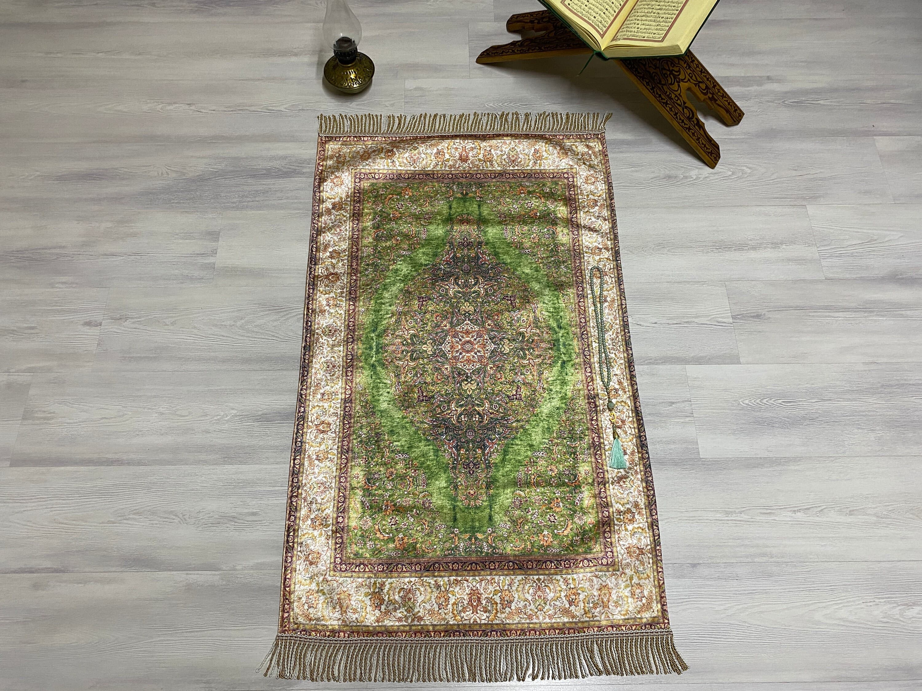 Pistachio Green Prayer Rug, Prayer Mat, Musallah Namaaz Islamic Gift, Eid Hajj Umrah Gift, Janamaz Sejedah Muslim Turkish Rug, RNR481 - image 3