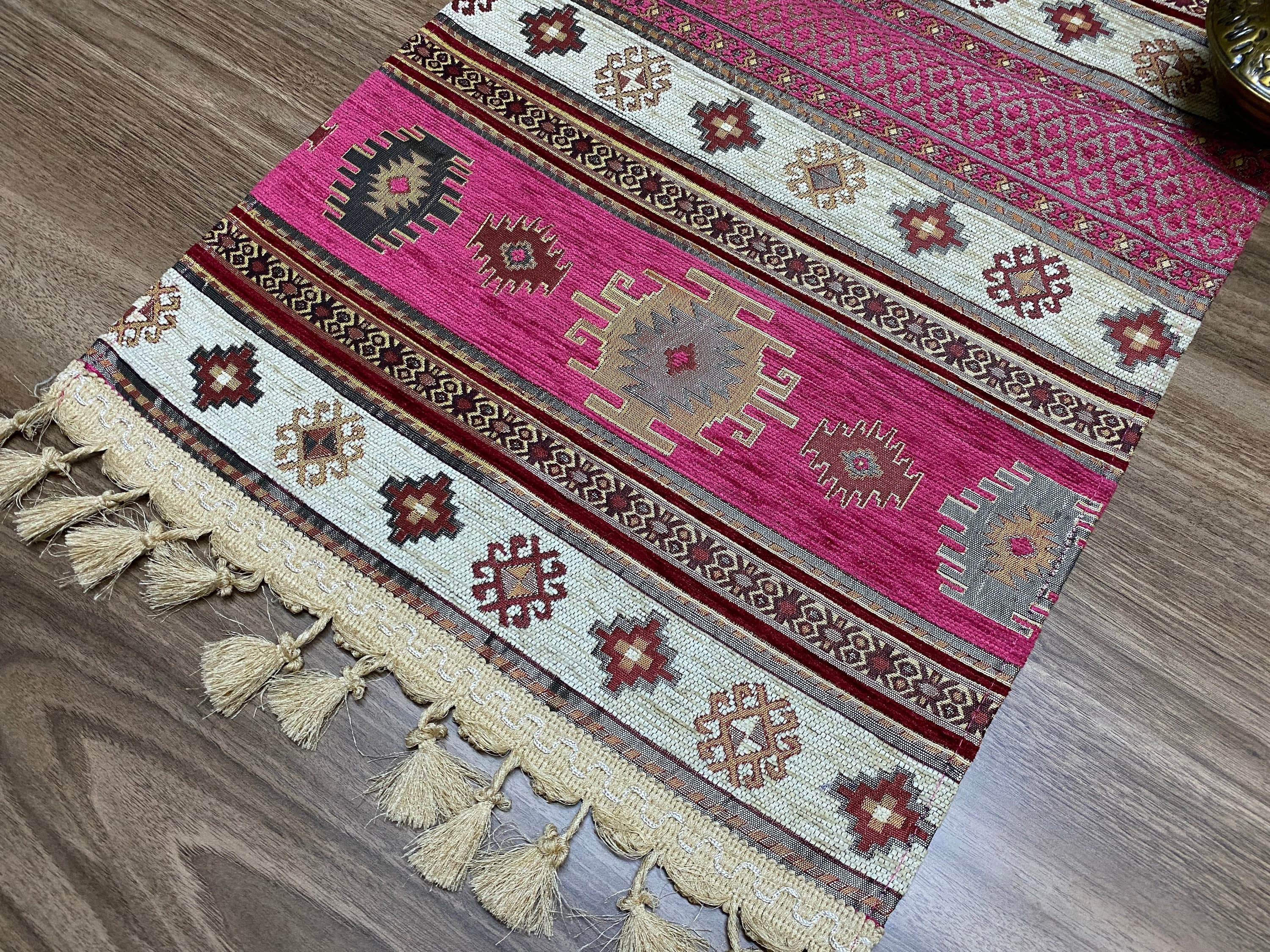 Fuchsia Kilim Pattern Turkish Coffee Table Cloth Runner, Actec Small Home Boho Wedding Oriental Table Runner, Diner Table Runner, RNR350
