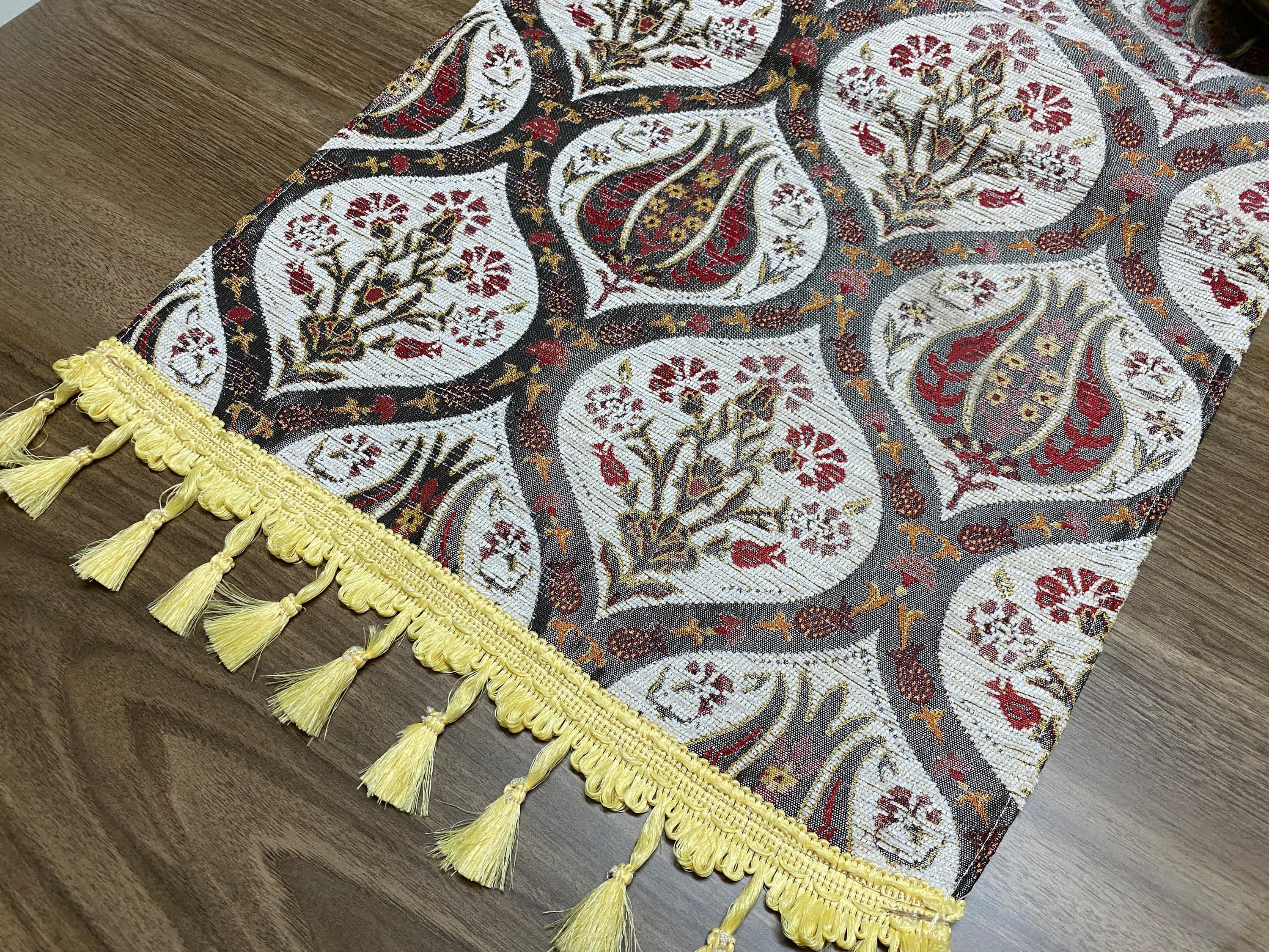 Cream Tulip Pattern Turkish Coffee Table Cloth Runner,  Carnation Boho Wedding Oriental Table Runner, Diner Table Runner Cloth, RNR263 - image 5