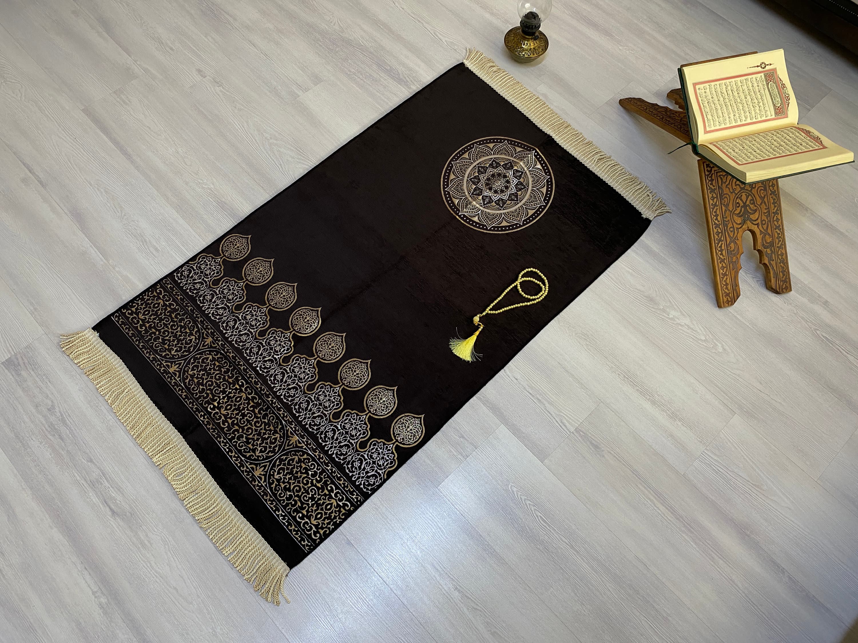 Kaaba Hz Abraham Black Prayer Mat, Sejadah Prayer Mat with Tasbeeh,Muslim Wedding Gift, Prayer Rug, Muslim Janamaz, Islamic Gift, RNR540