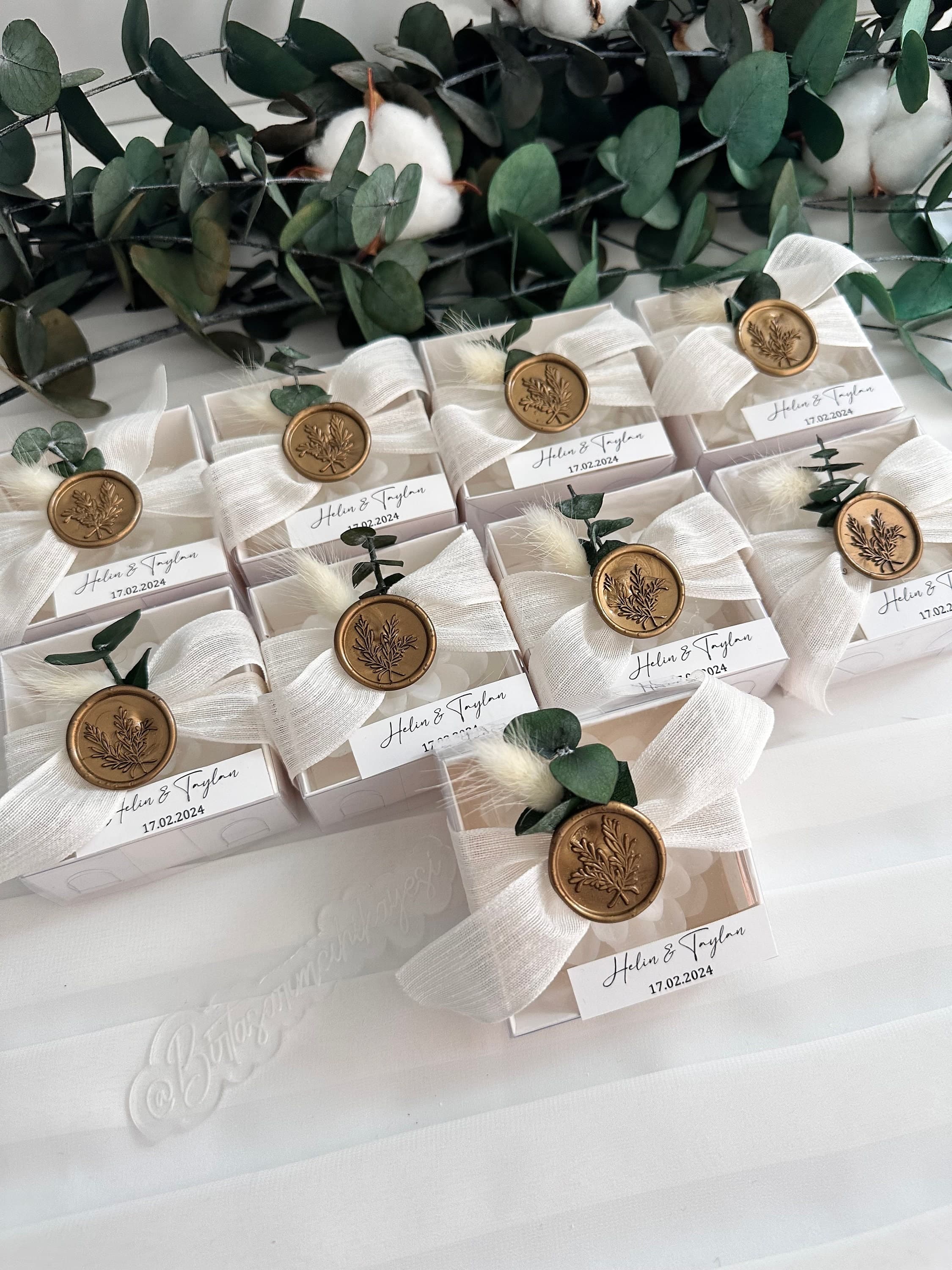 Heart-Shaped Wedding Favor Candle: Eucalyptus & Ribbon Box - image 4