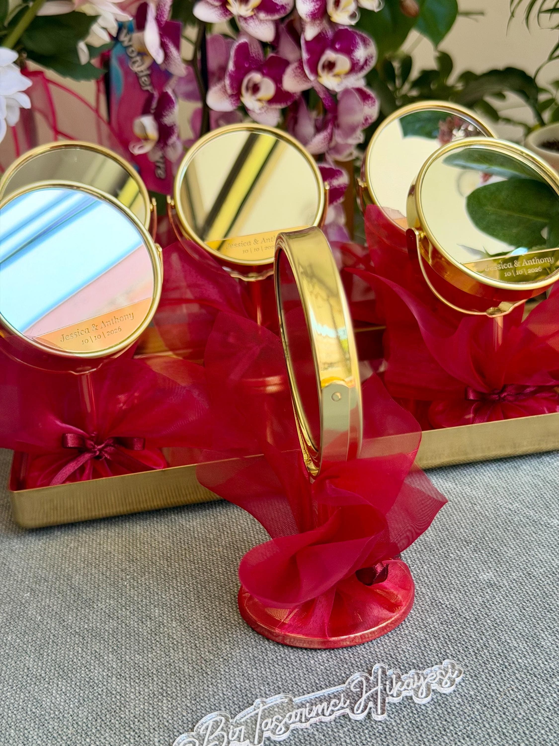 Custom Gold Compact Mirror Henna Favor: Personalized Makeup mirror, Bridesmaid favors - image 3