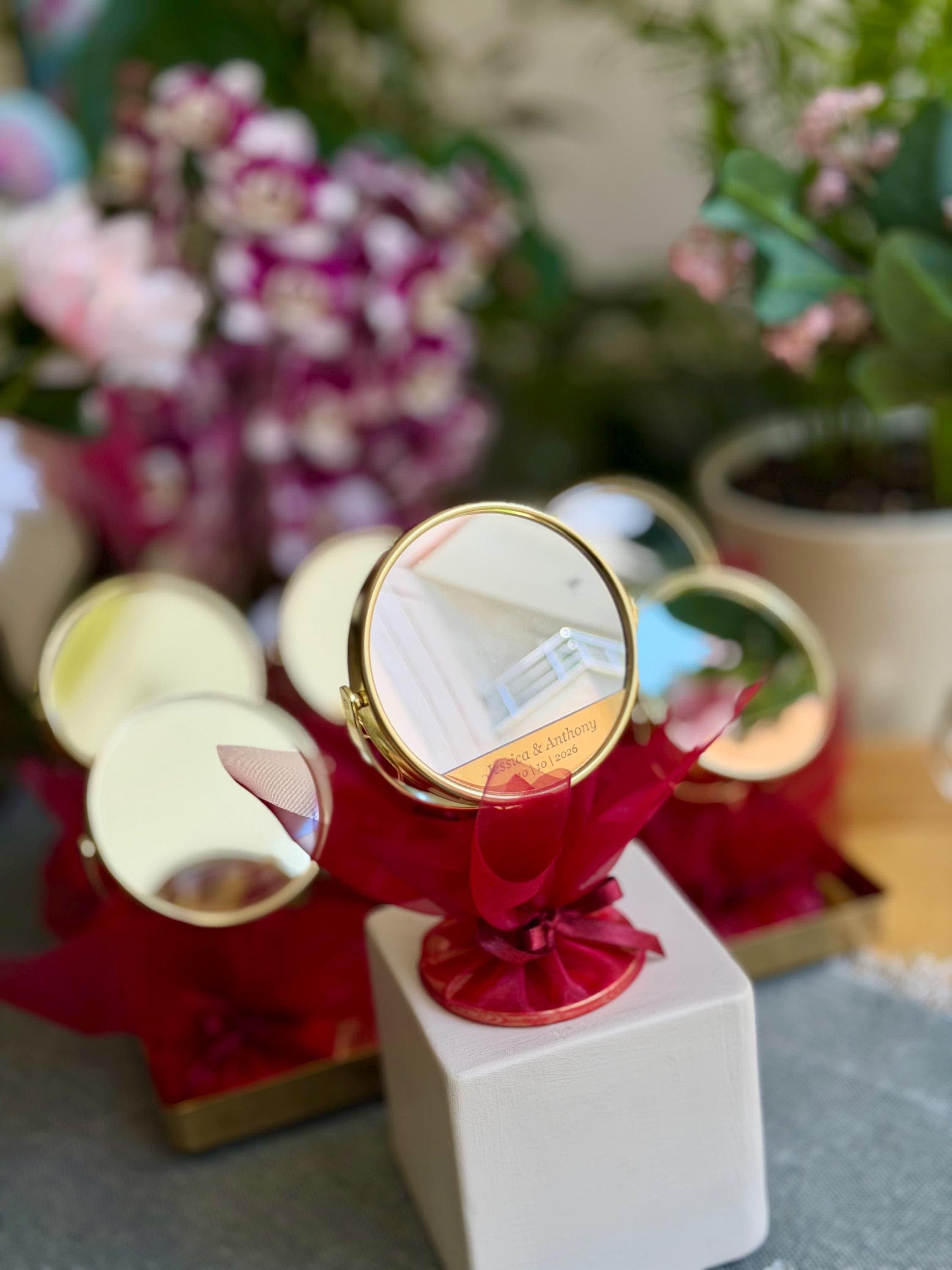 Custom Gold Compact Mirror Henna Favor: Personalized Makeup mirror, Bridesmaid favors - image 5