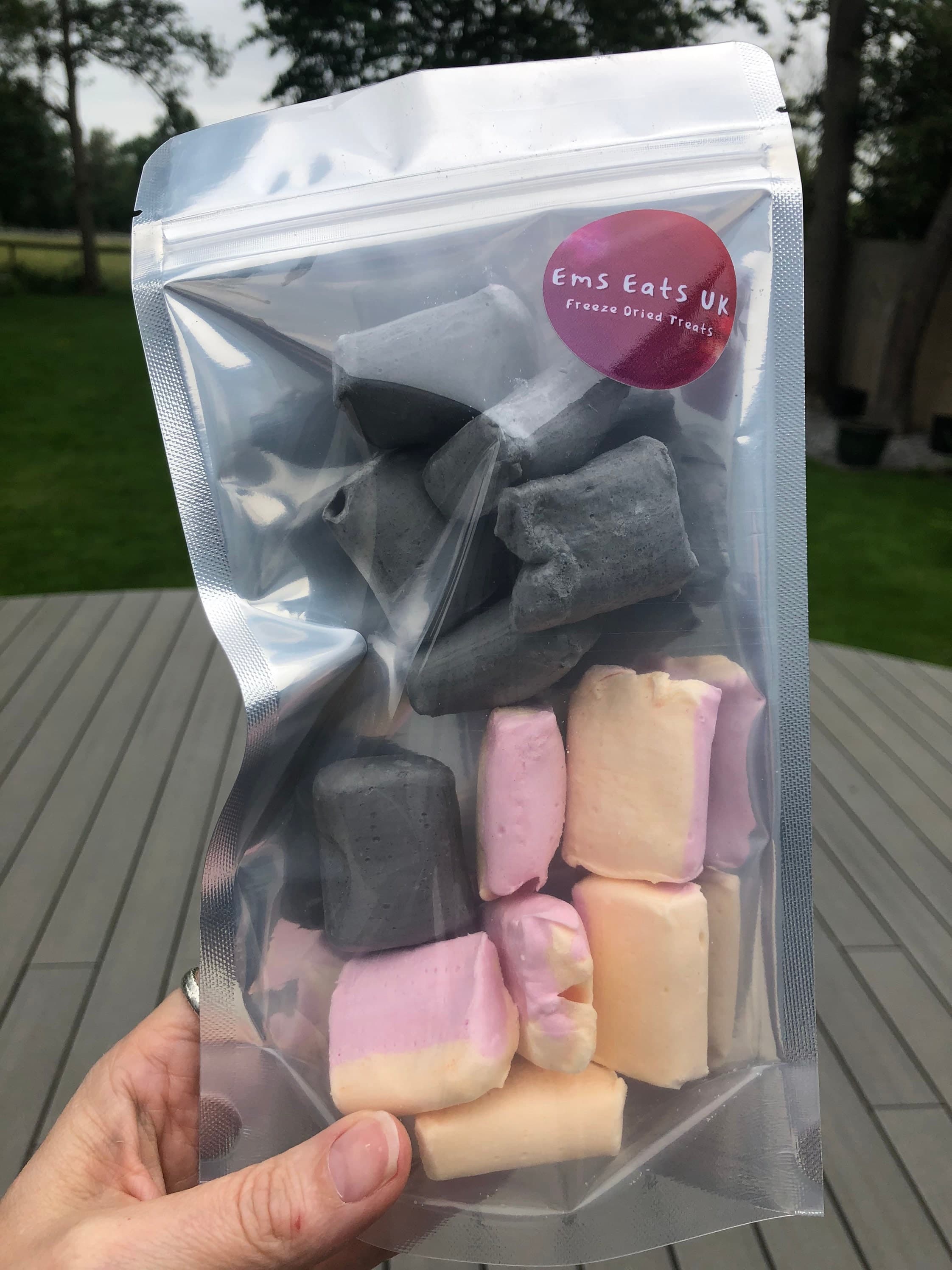 Freeze Dried Retro Fruit Flavoured & Aniseed Flavoured Sweets - Mixed Bag|Crisp and Light|Freeze Dried Sweets|Vegan|Halal Sweets|Sample Bag - image 3