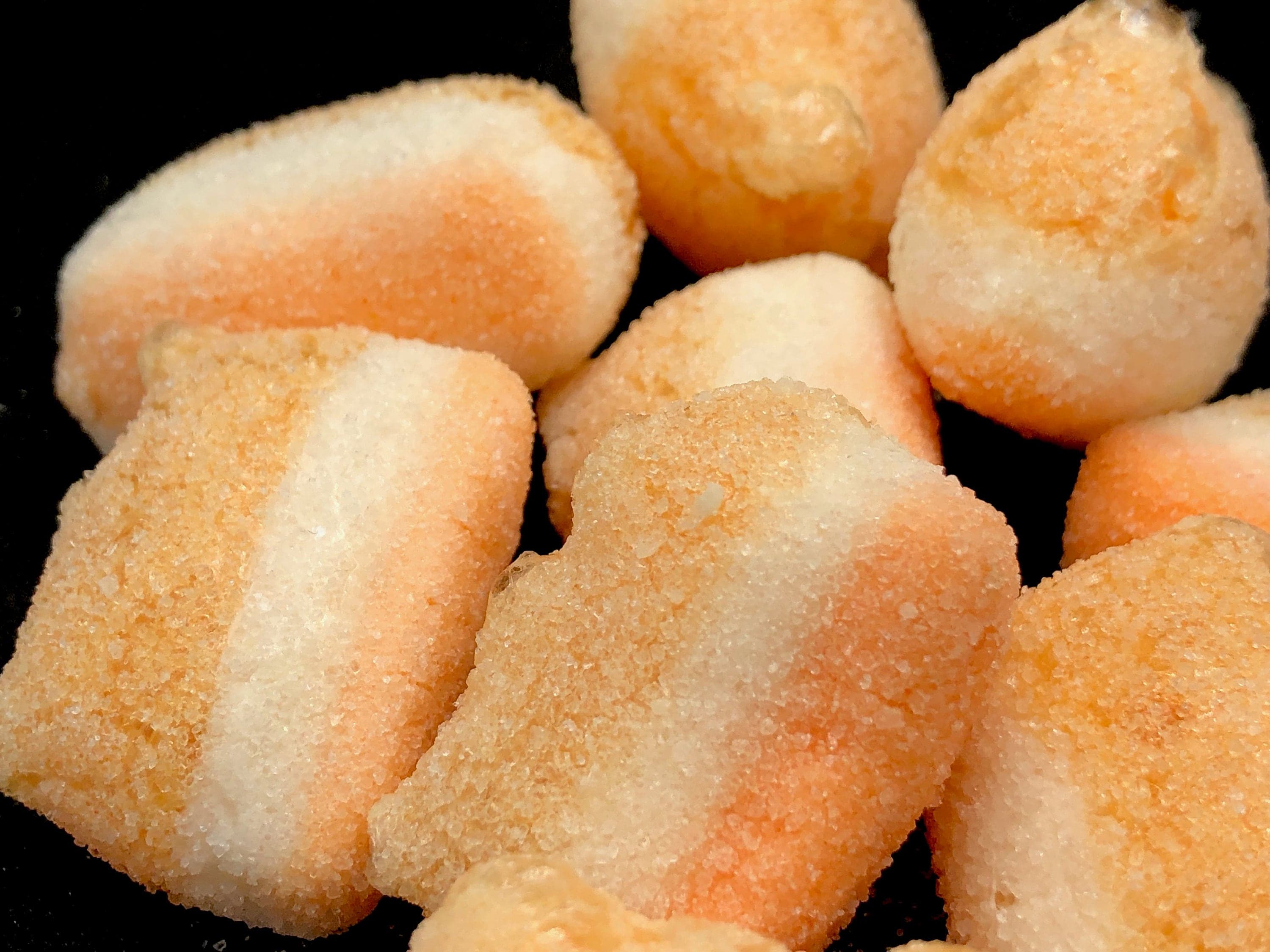 UK Freeze Dried Peach Slices - Freeze Dried Sweets|Halal|Crunchy Gummy Sweets|Emseatsuk|Perfect Present|Family Friendly Gift