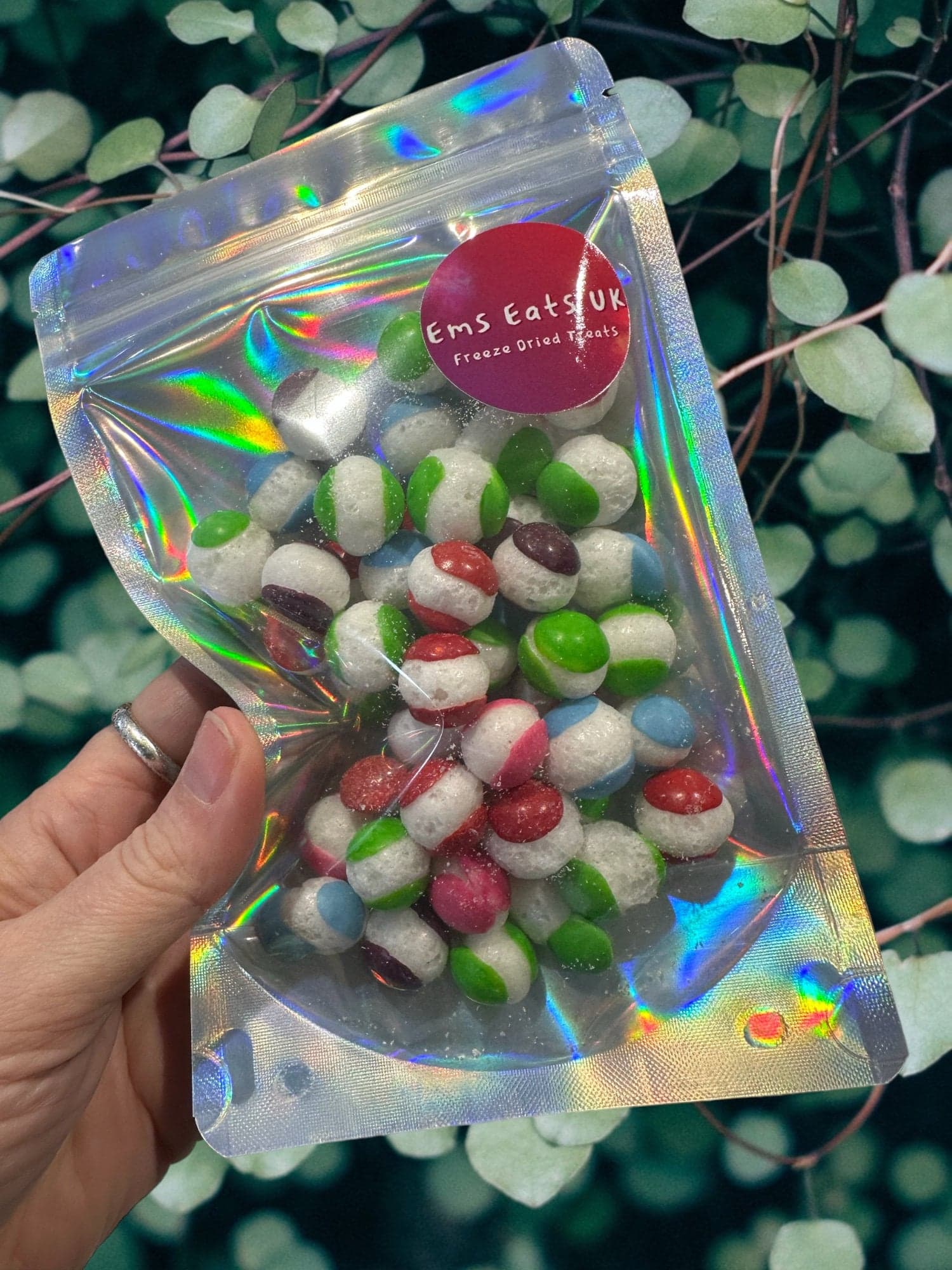 UK Freeze Dried Wild Berry Fruit Balls - crunchy with a popping berry flavour, freeze dried sweets, vegan sweets, halal sweets, sweet cones - image 3