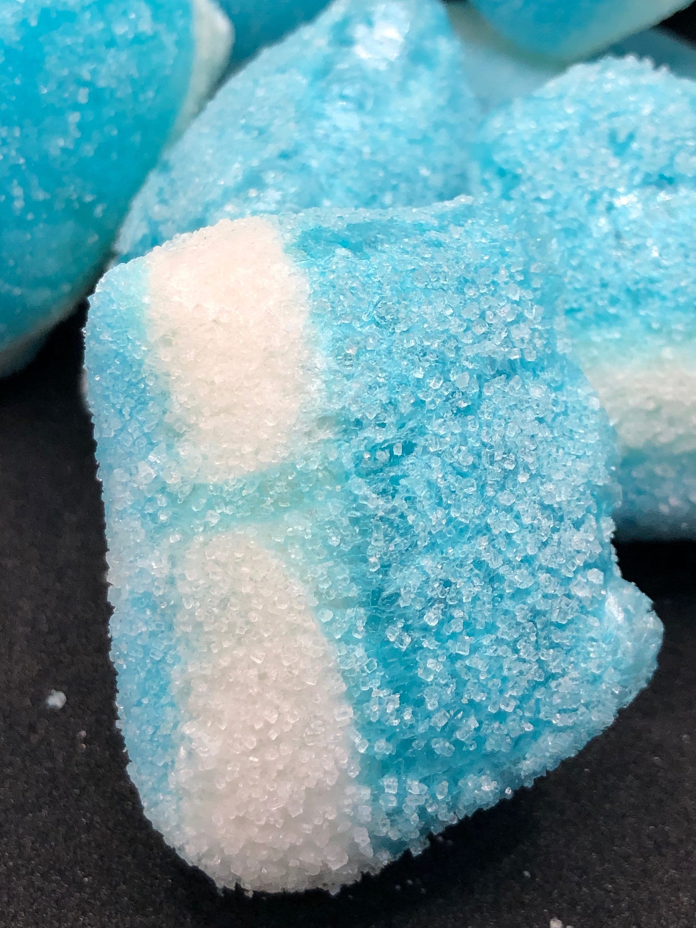 UK Freeze Dried Blue Raspberry Slices - Crunchy, moorish and satisfying.. an eye catching sweet|Freeze Dried Sweets|Tiktok Viral|Halal Sweet - image 5